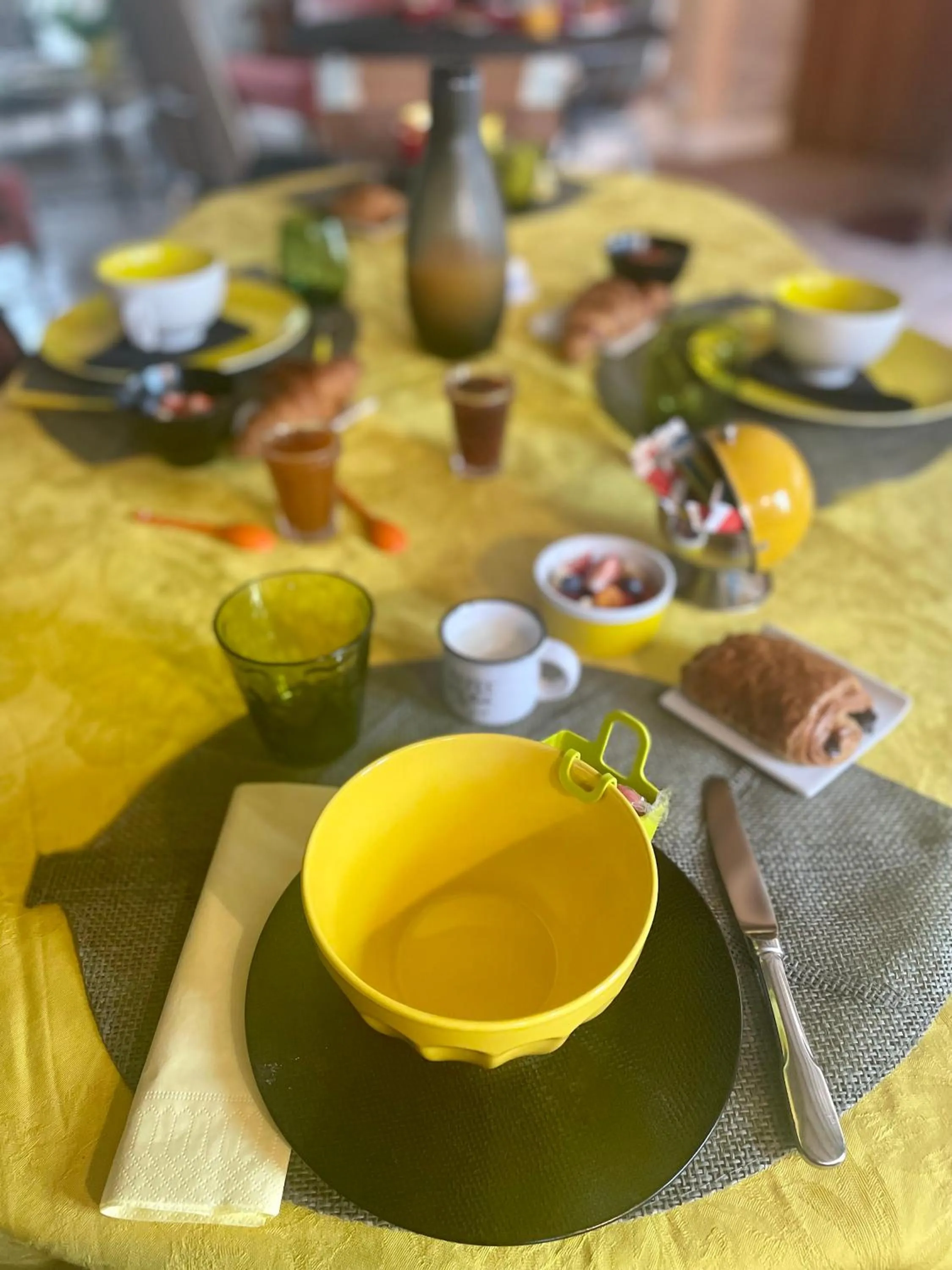 Continental breakfast in Le p'tit nid de Gabriel