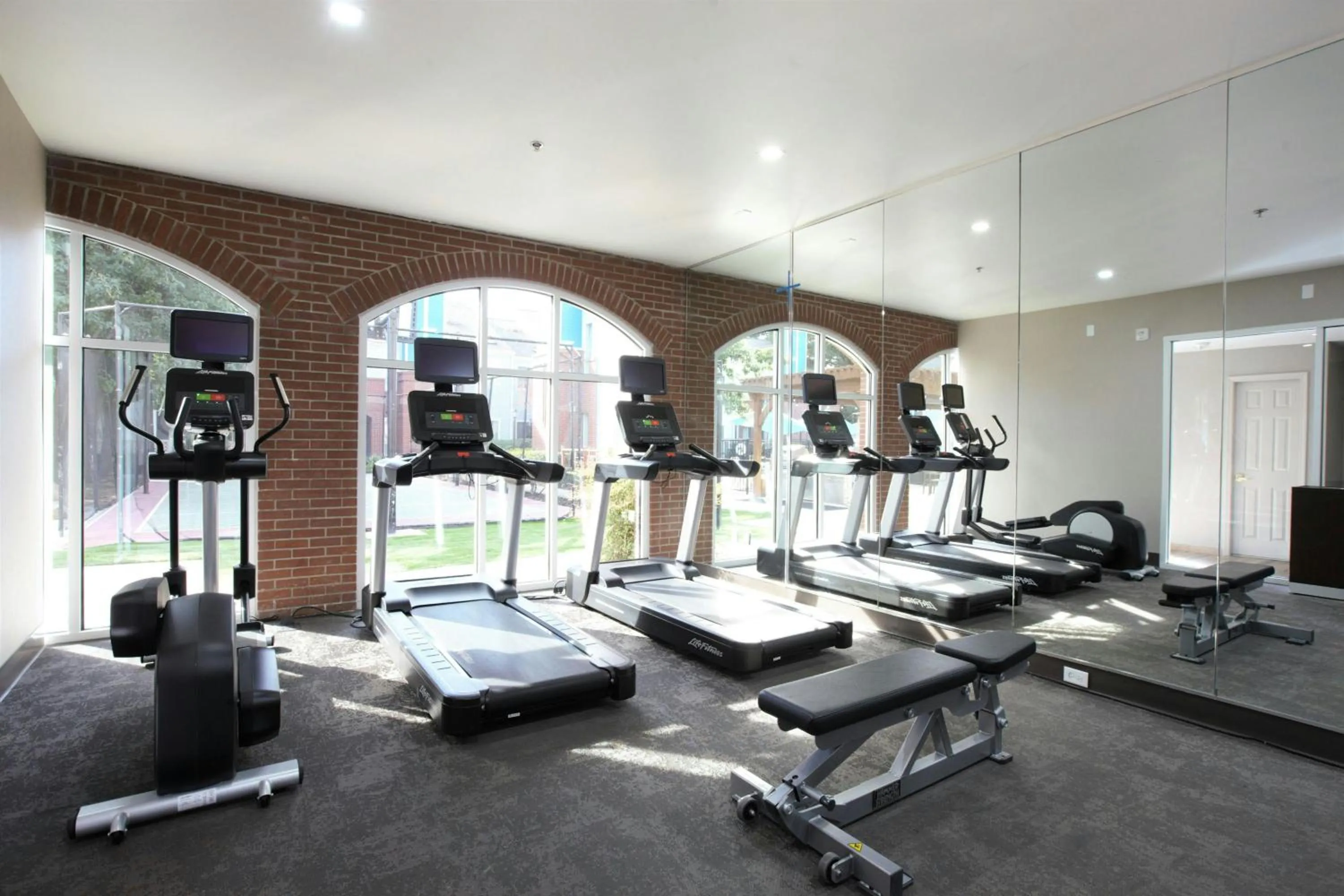 Fitness centre/facilities in Residence Inn by Marriott Sacramento Airport Natomas