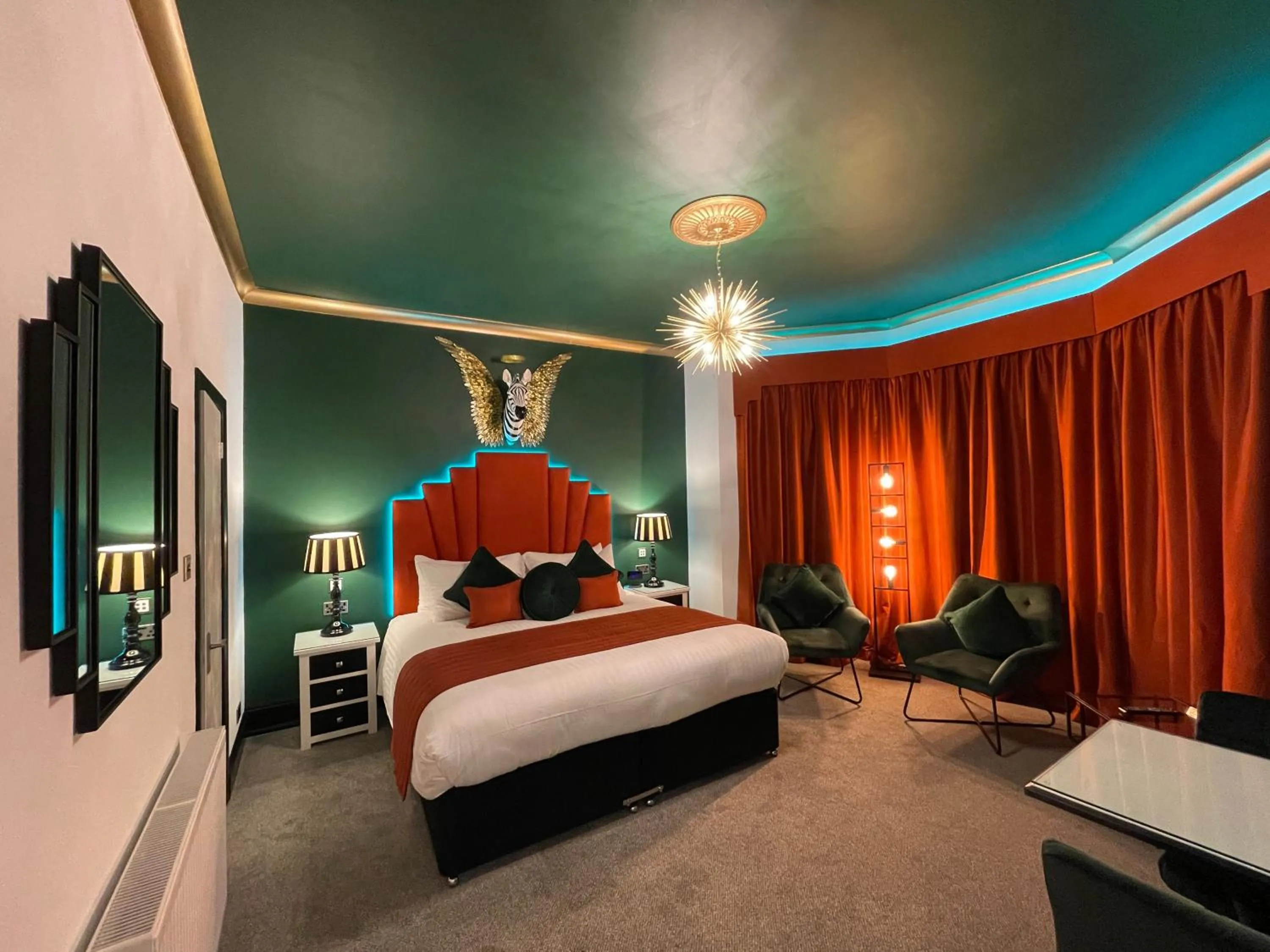 Bed in The 25 Boutique B&B - Adults Only