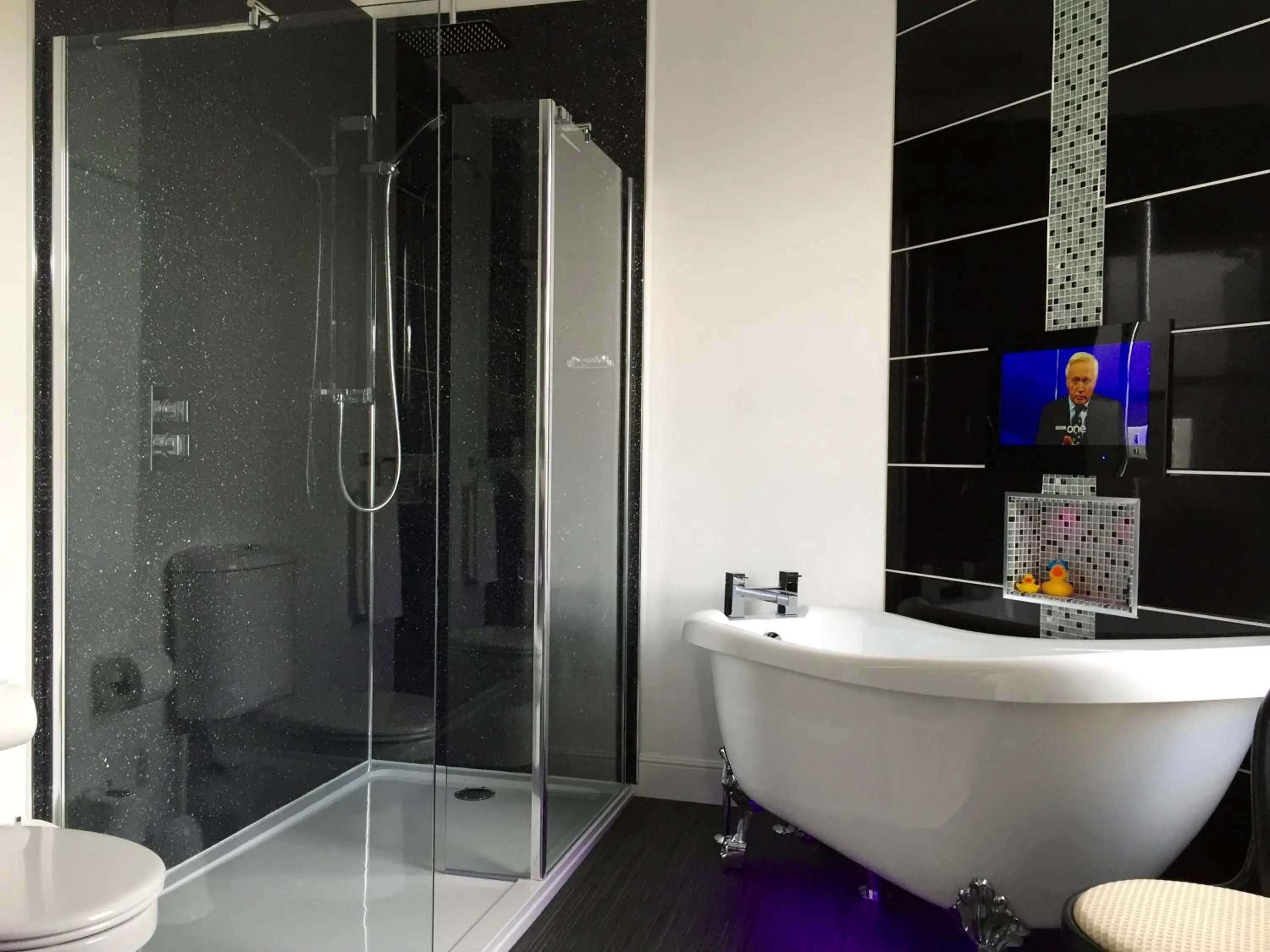 Shower in The 25 Boutique B&B - Adults Only