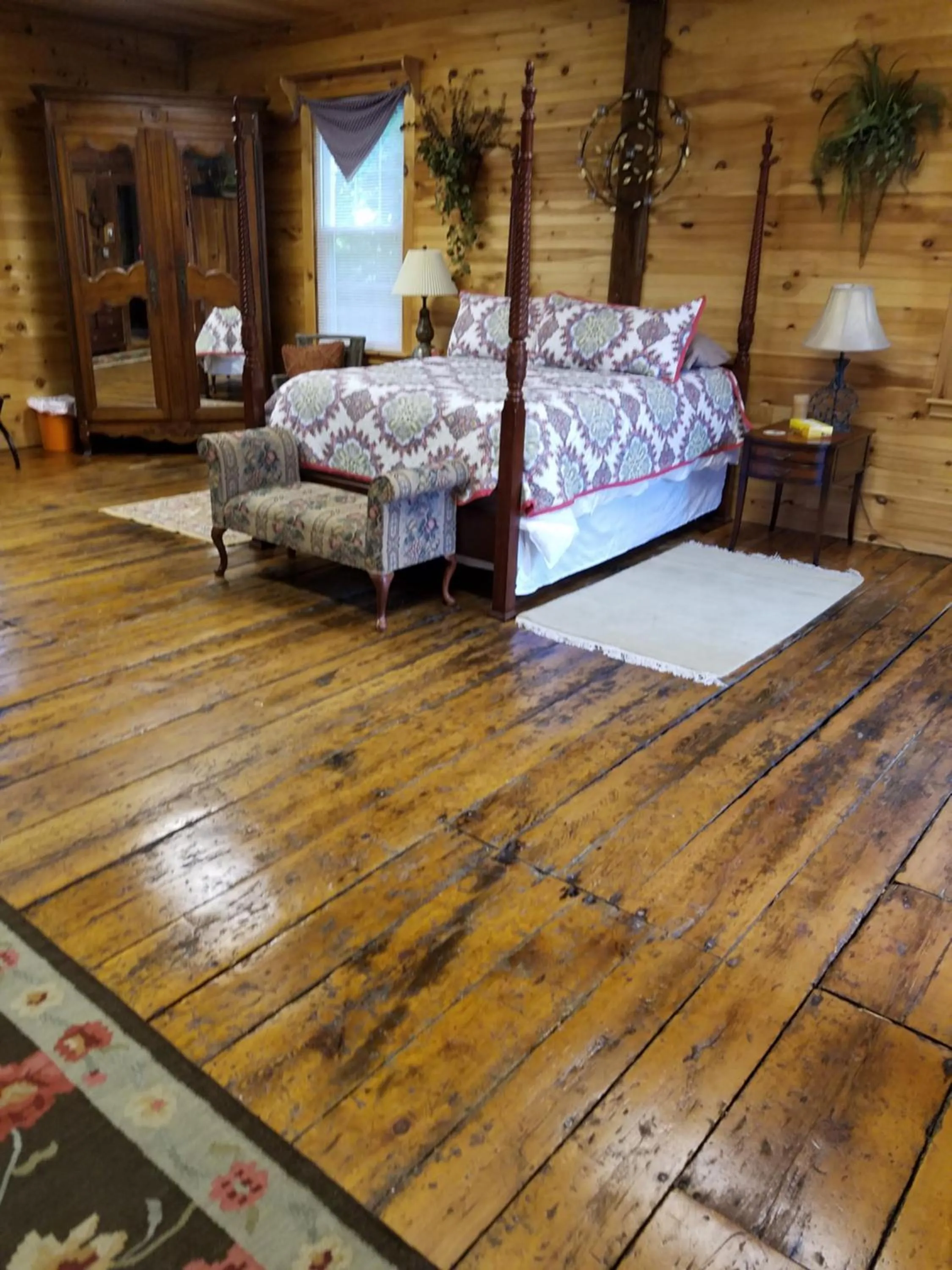 Bed in The Perkins House