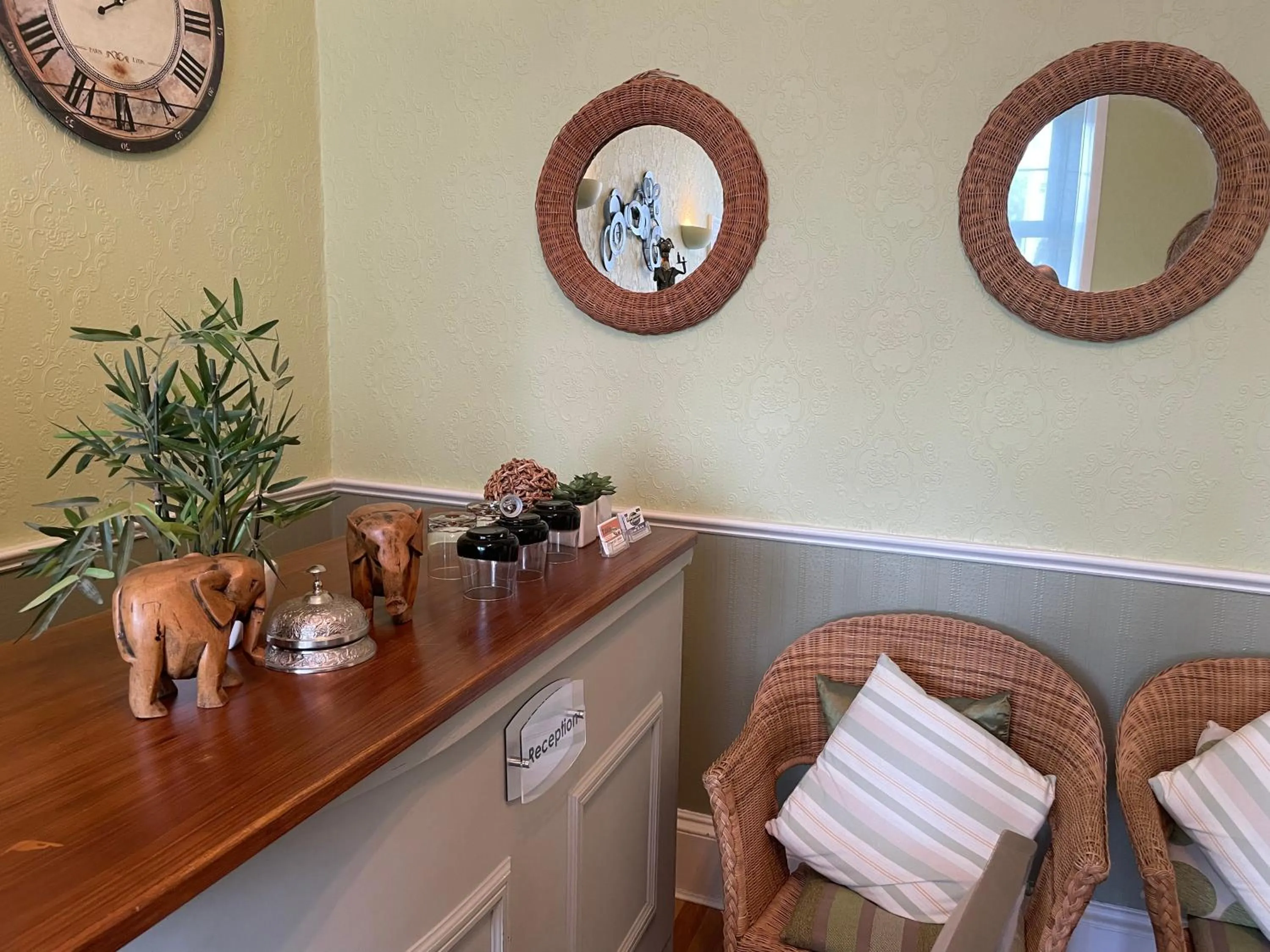 Property building in Beechwood Ensuite Guest House