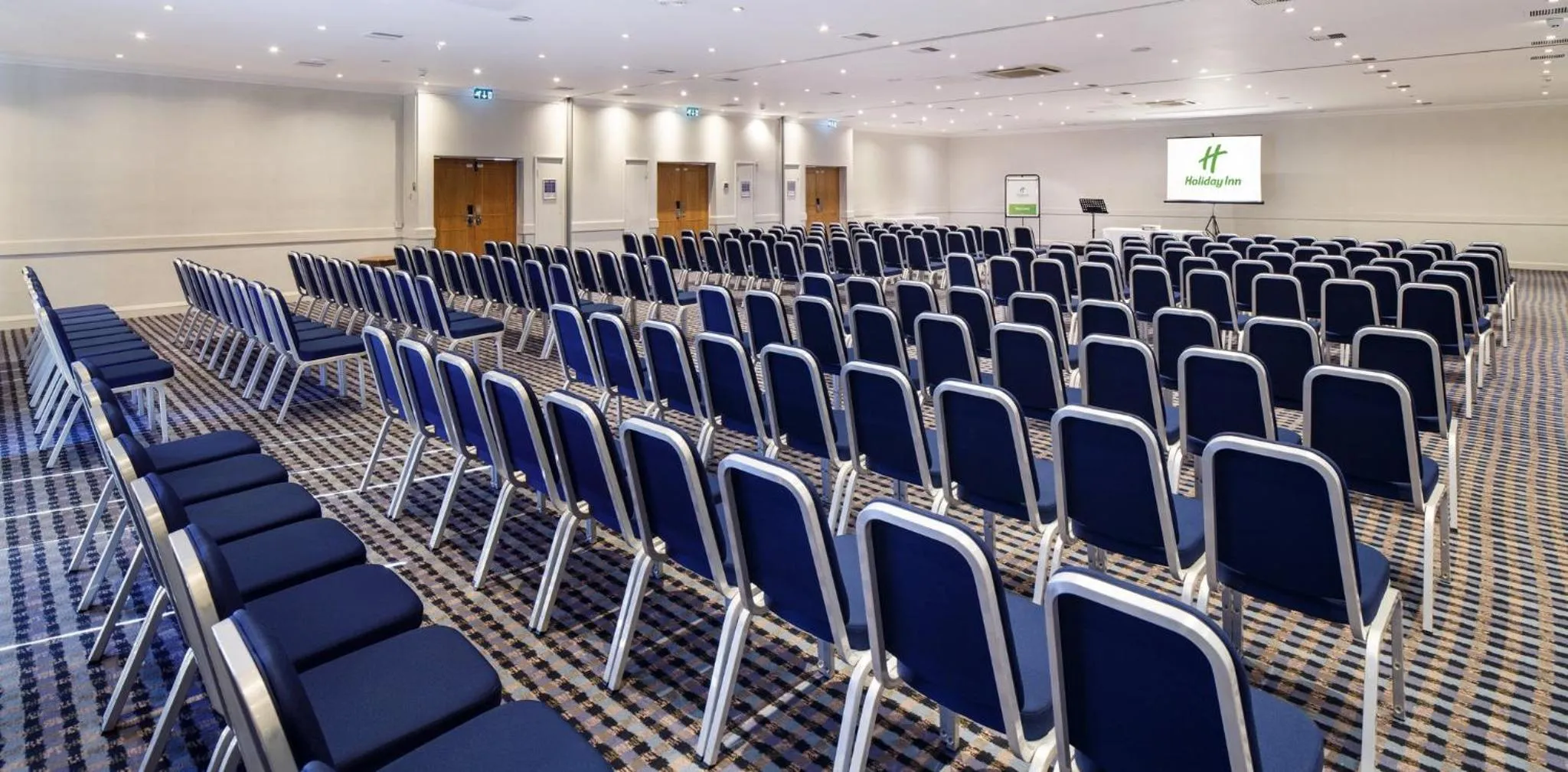 Meeting/conference room in Holiday Inn Basildon by IHG
