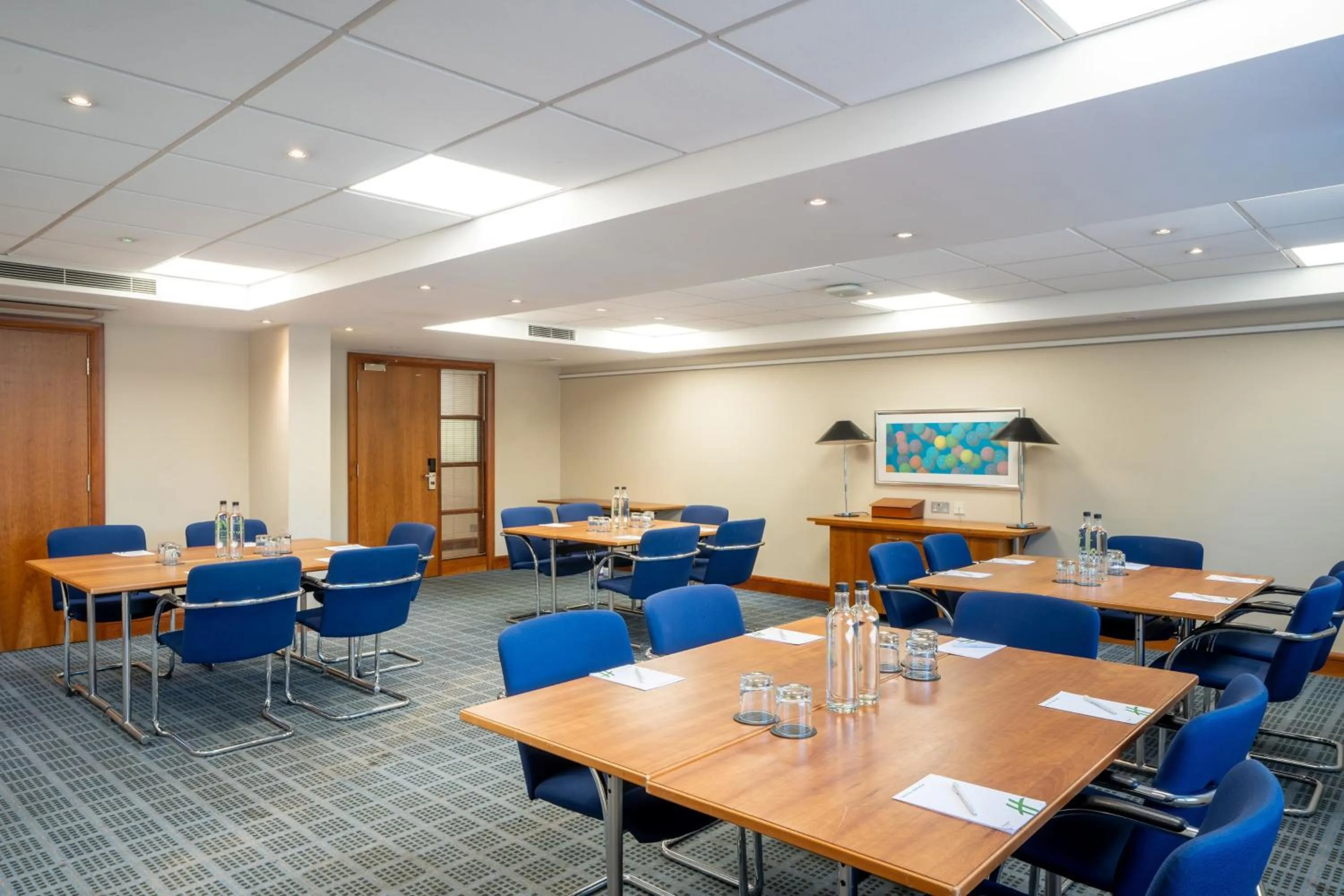 Meeting/conference room in Holiday Inn Maidstone-Sevenoaks by IHG
