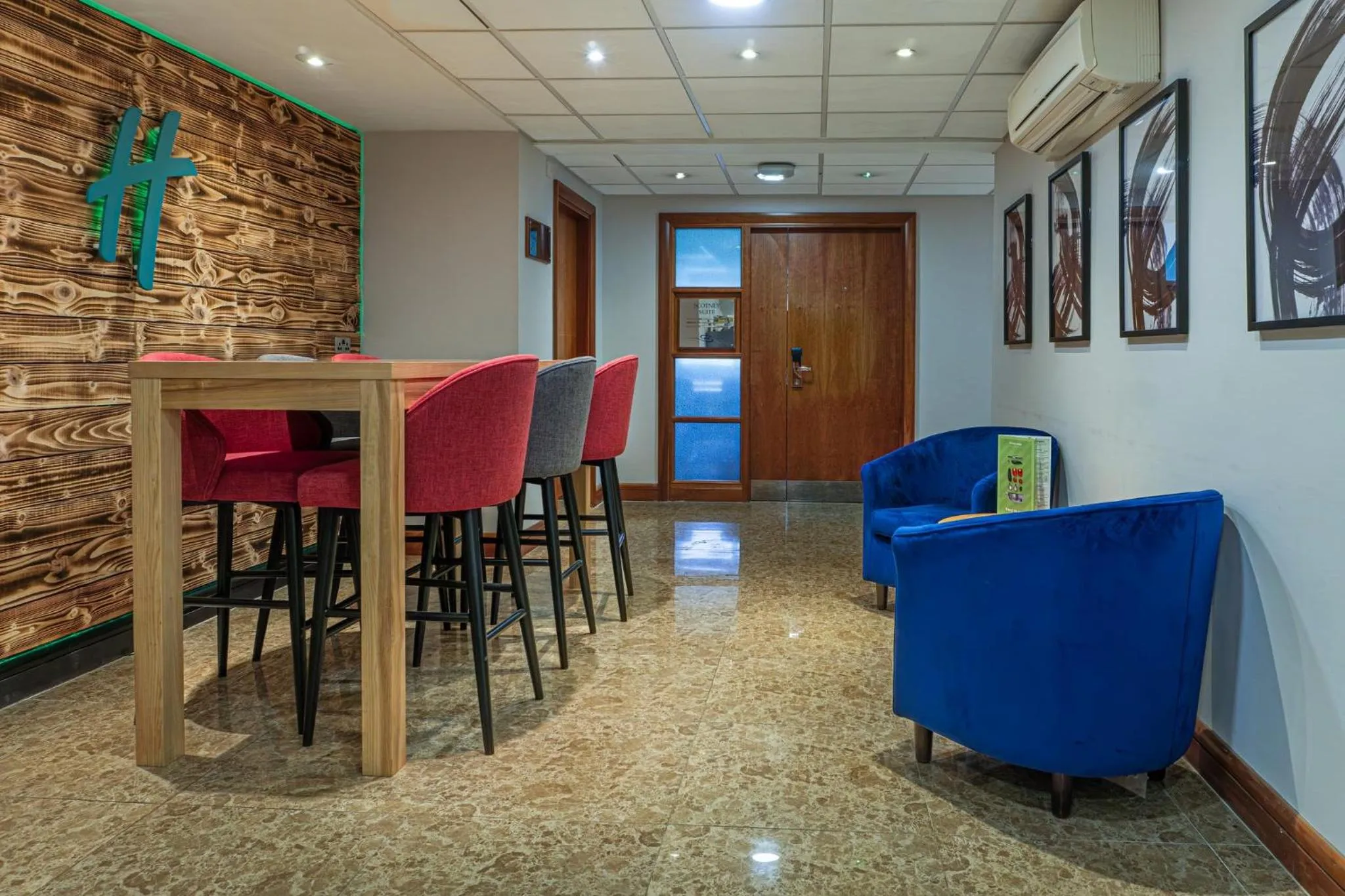 Meeting/conference room in Holiday Inn Maidstone-Sevenoaks by IHG