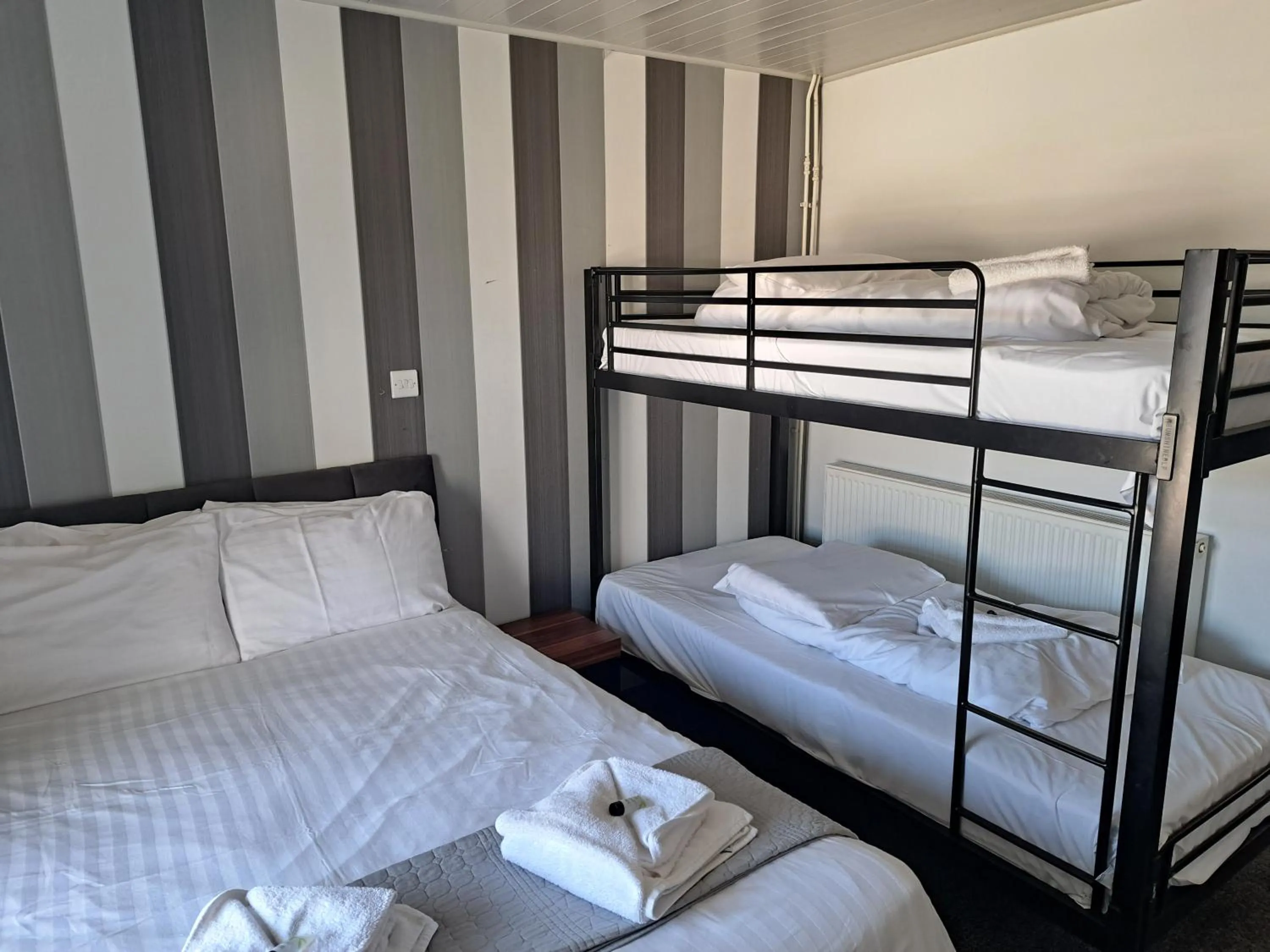 Bedroom, Bed in Conwy Valley Hotel