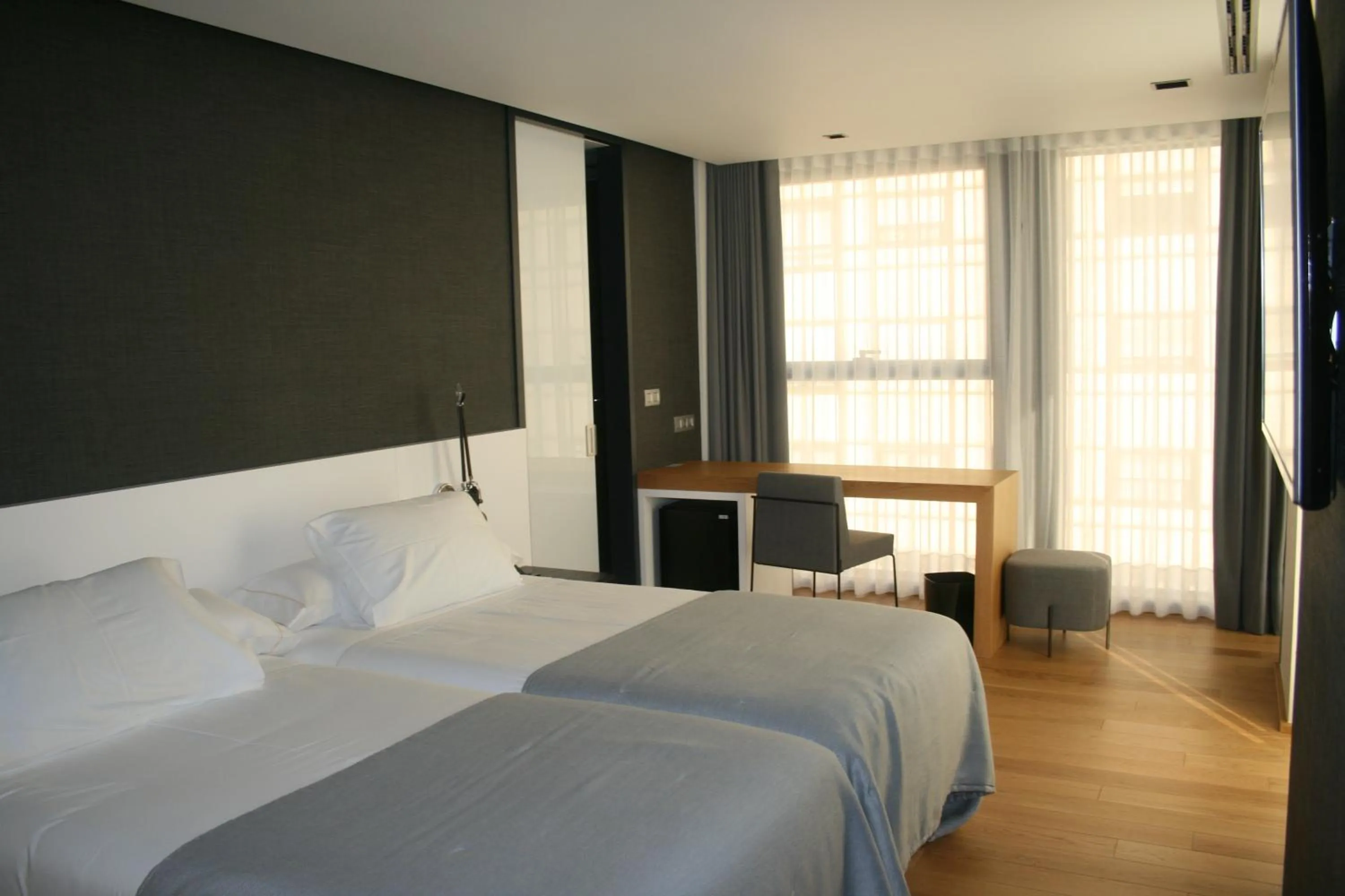 Photo of the whole room, Bed in Hotel U Viveiro