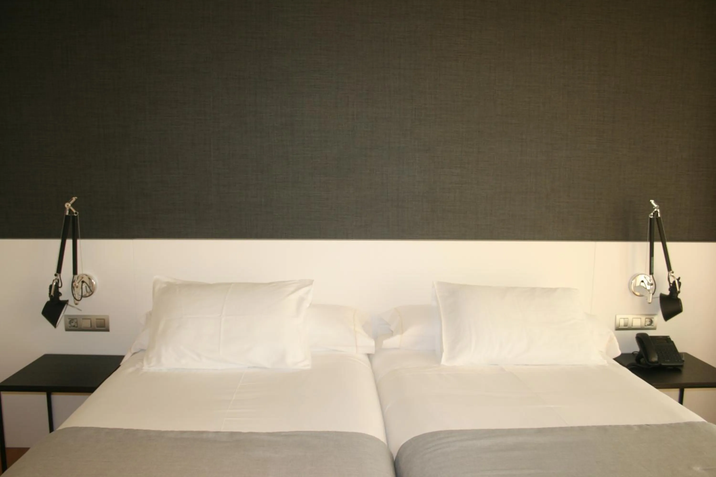 Bed in Hotel U Viveiro