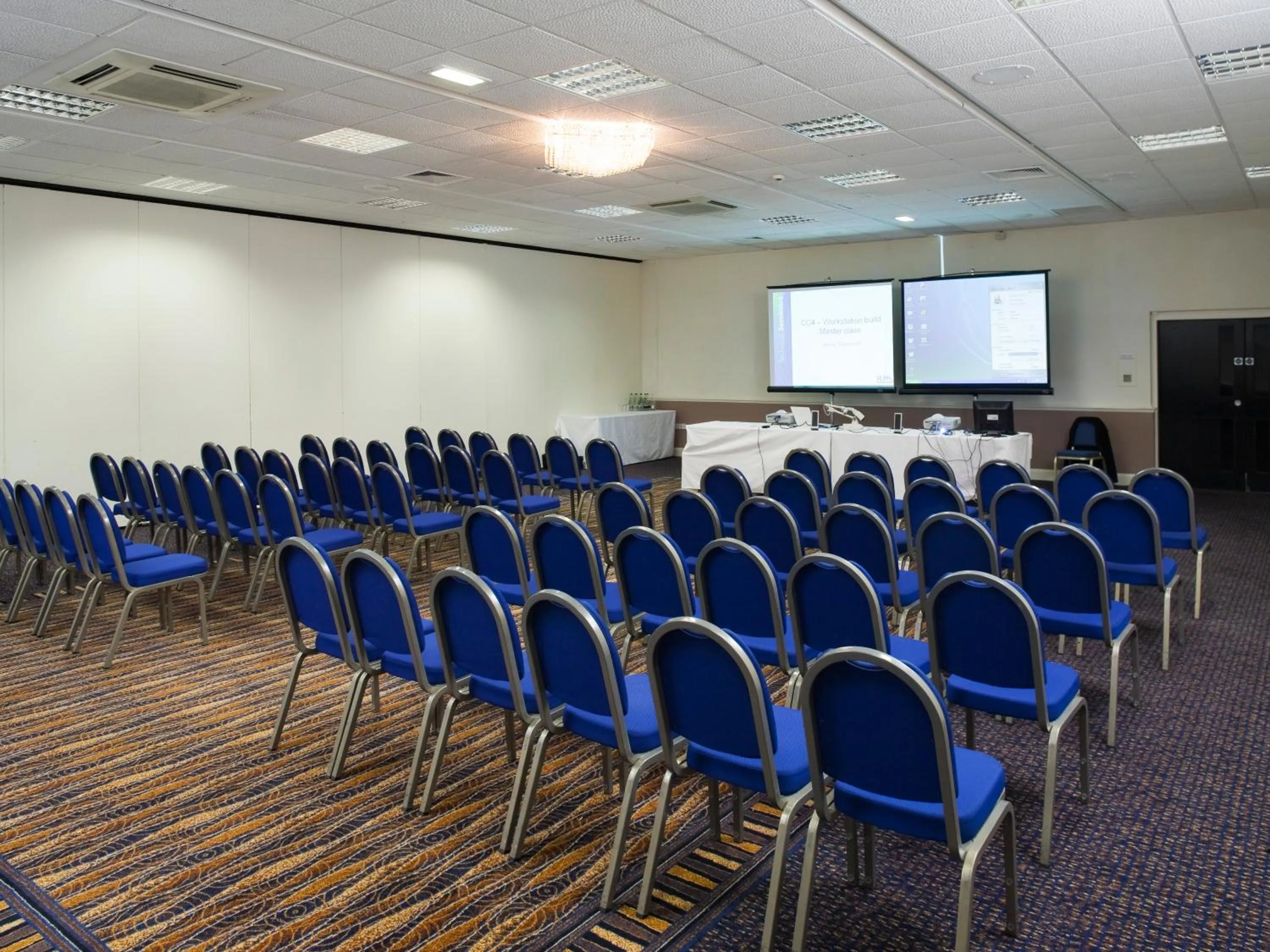 Meeting/conference room in Holiday Inn Runcorn M56 Junction 12 by IHG