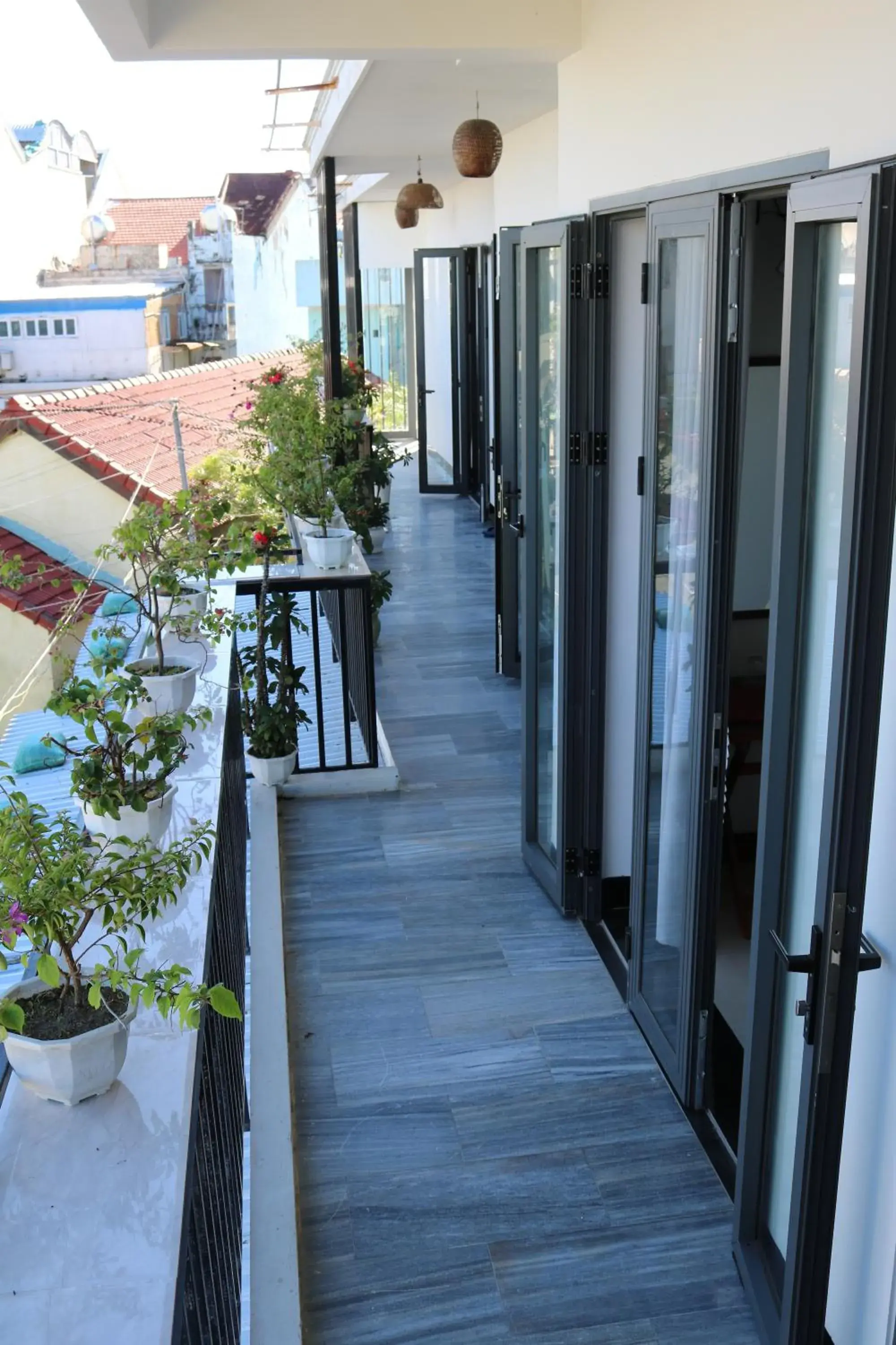 Family Room with Balcony in Green garden house Family Room with Balcony in Green garden house