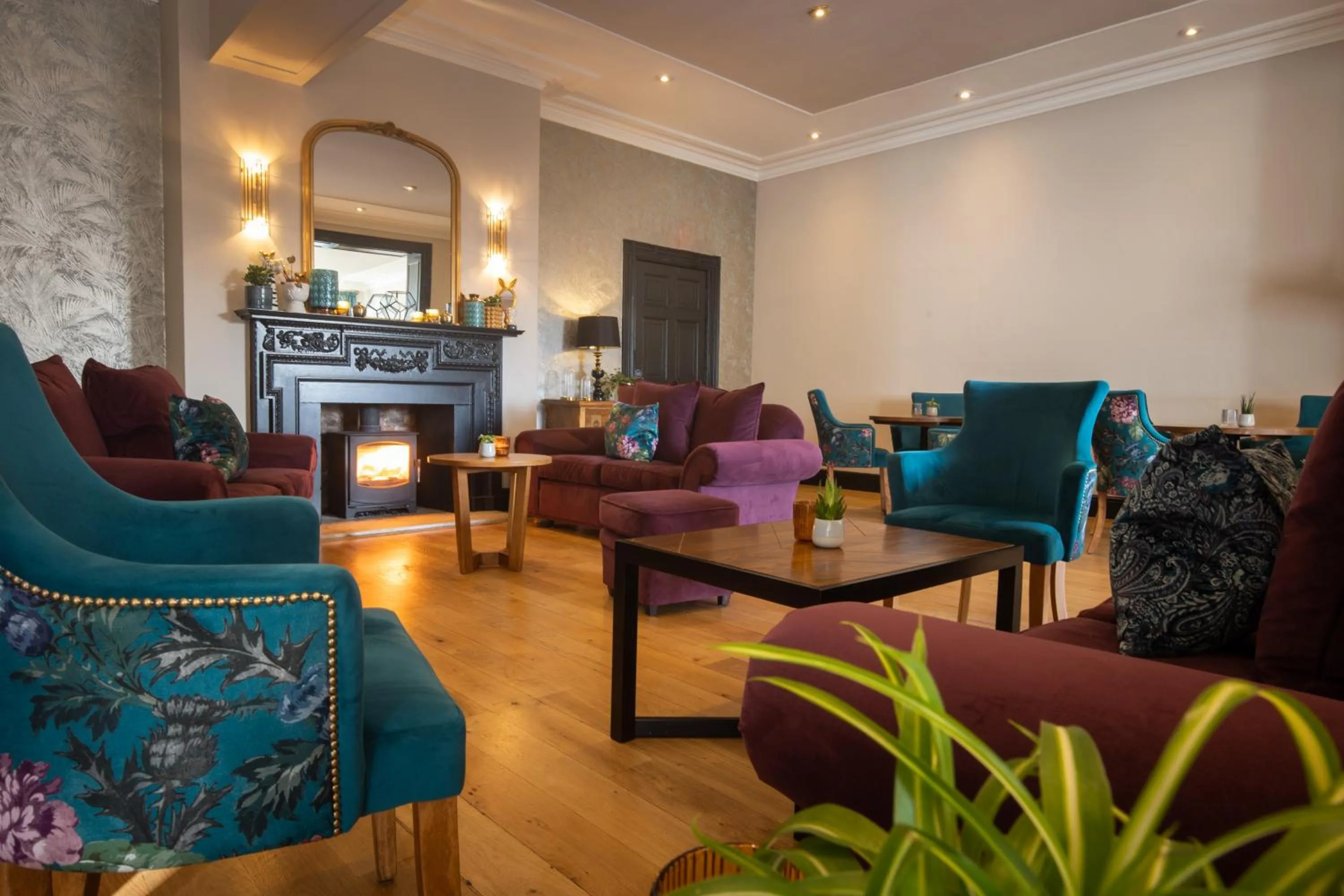 Lounge or bar in Rowton Hall Hotel and Spa