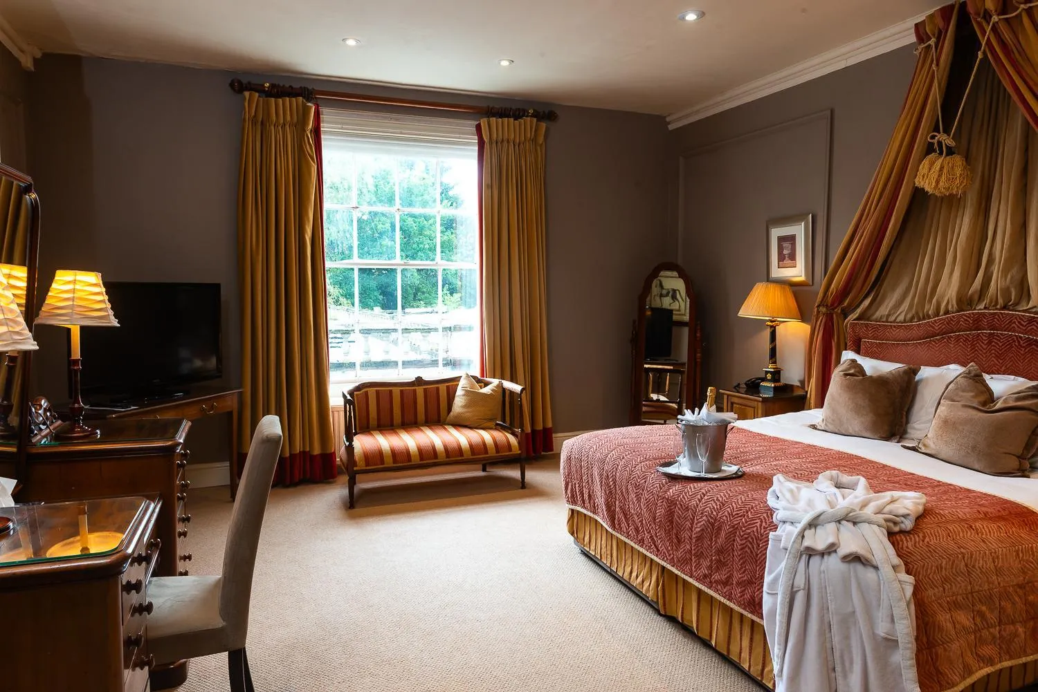 Seating area, Bed in Rowton Hall Hotel and Spa