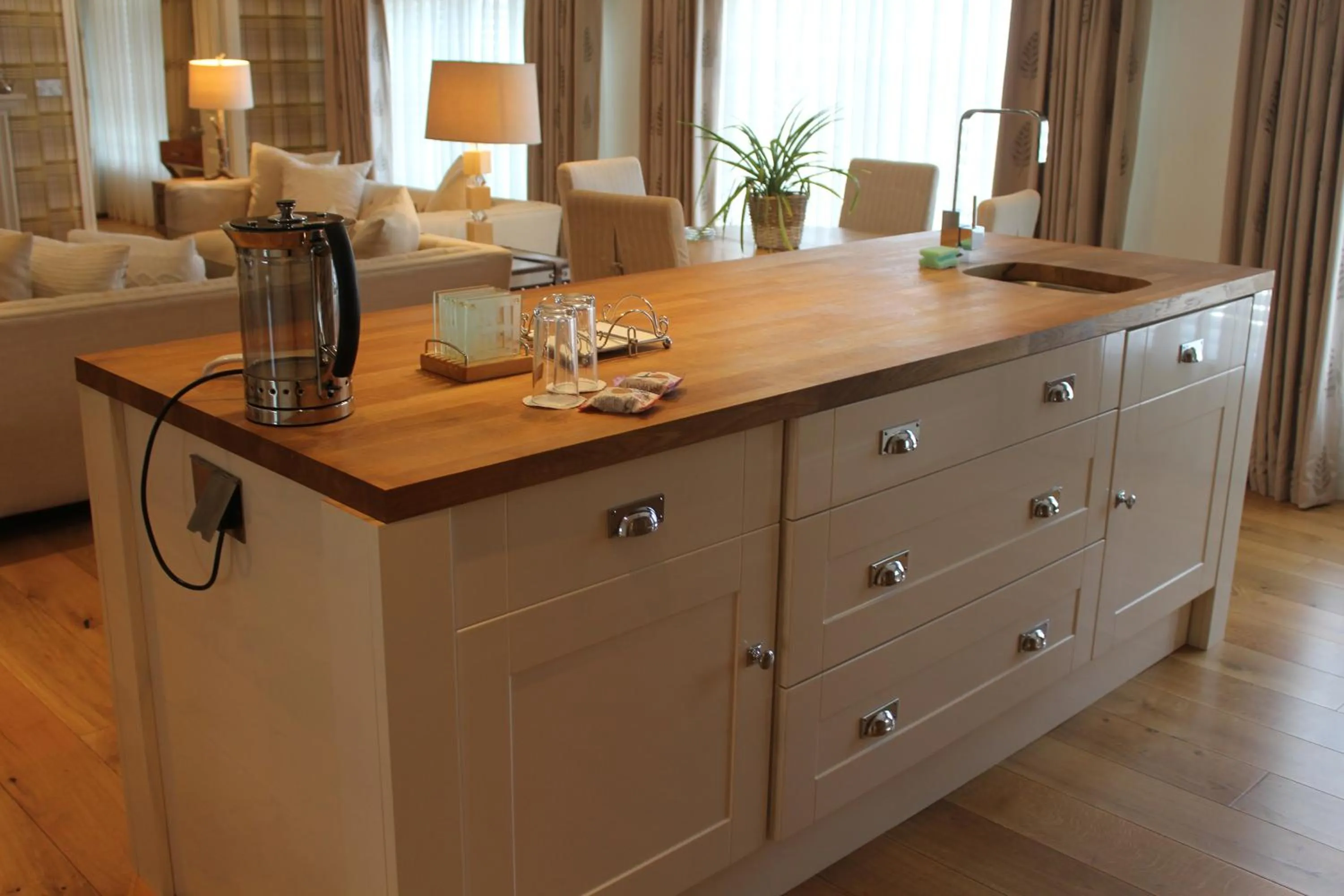 Coffee/tea facilities in Rowton Hall Hotel and Spa