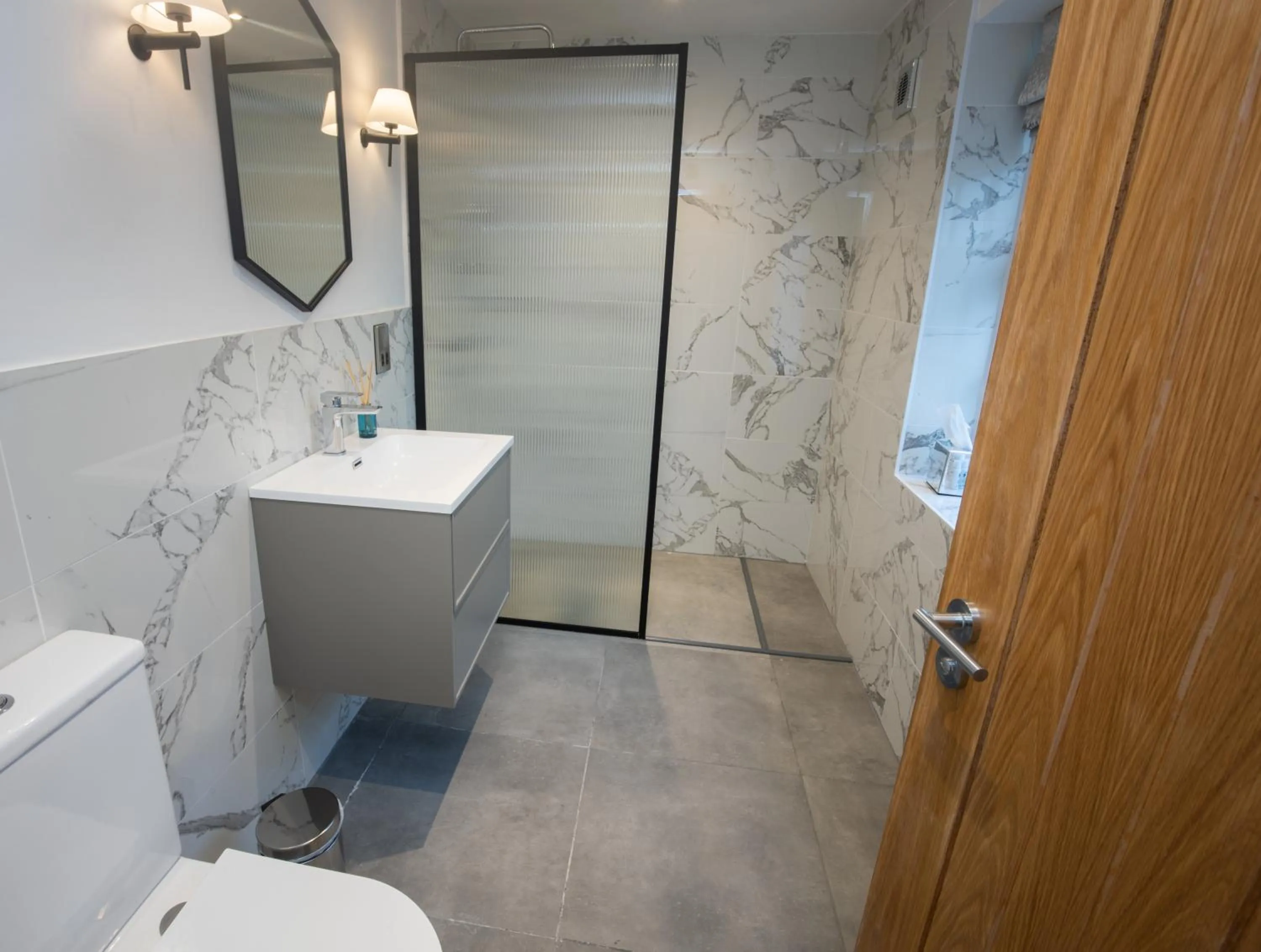 Shower in Rowton Hall Hotel and Spa