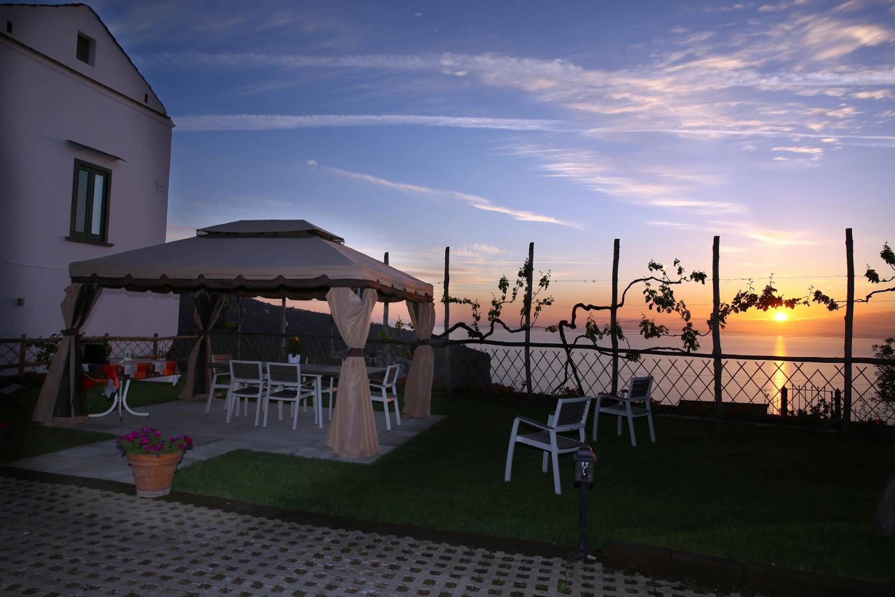 Garden in B&B Nel Mar