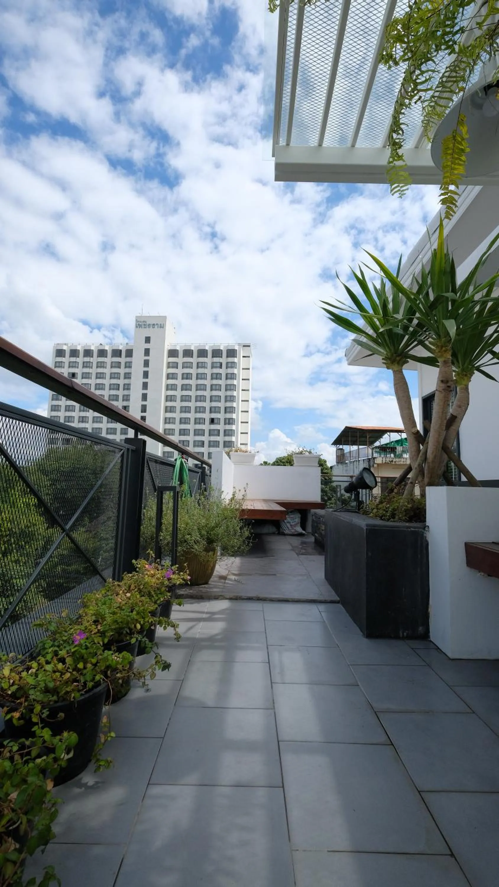 Seating area in Iron32 Hotel