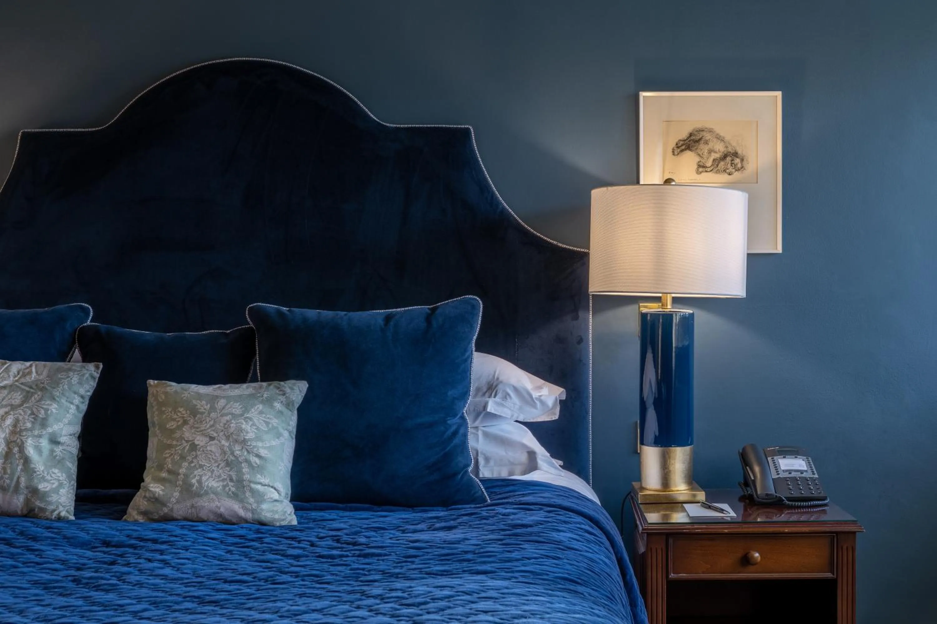 Bed in Rushton Hall Hotel and Spa