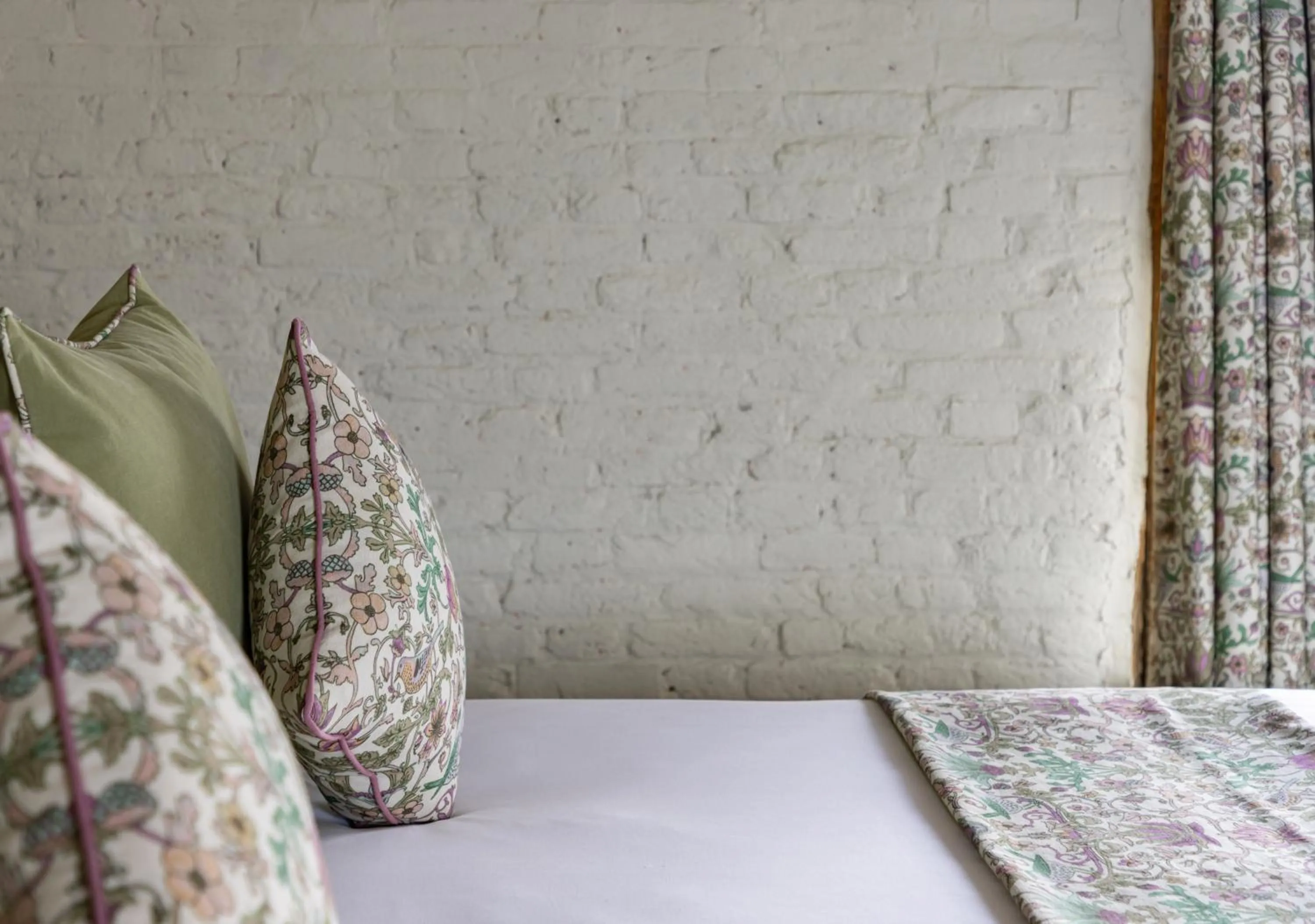 Bedroom, Bed in Hintlesham Hall Hotel