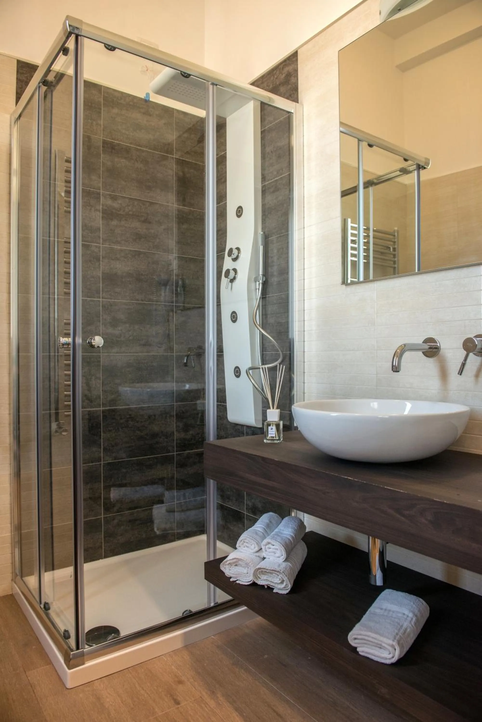 Shower in I Cordari B&B