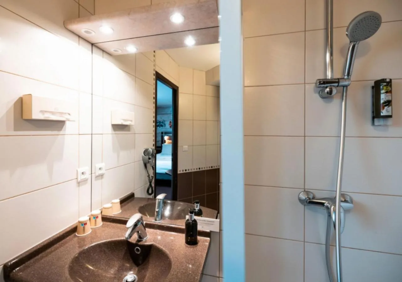 Bathroom in Logis Boutique Hotel Novalis