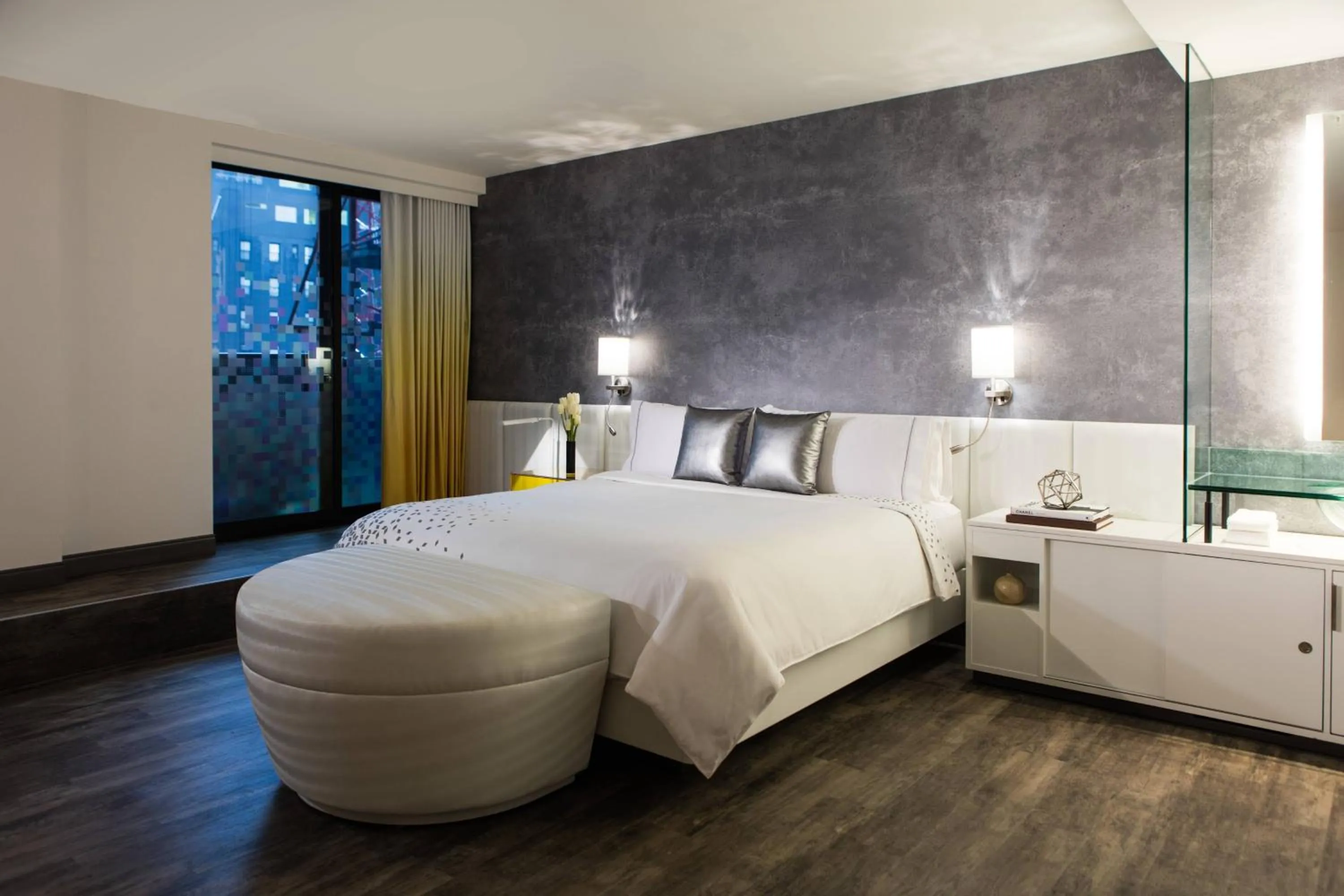 Bedroom, Bed in Renaissance New York Times Square by Marriott
