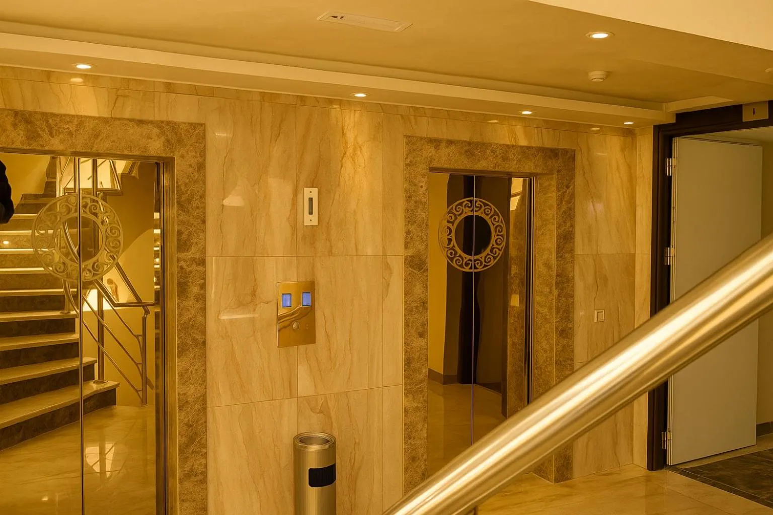 elevator in Aljamal Hotel