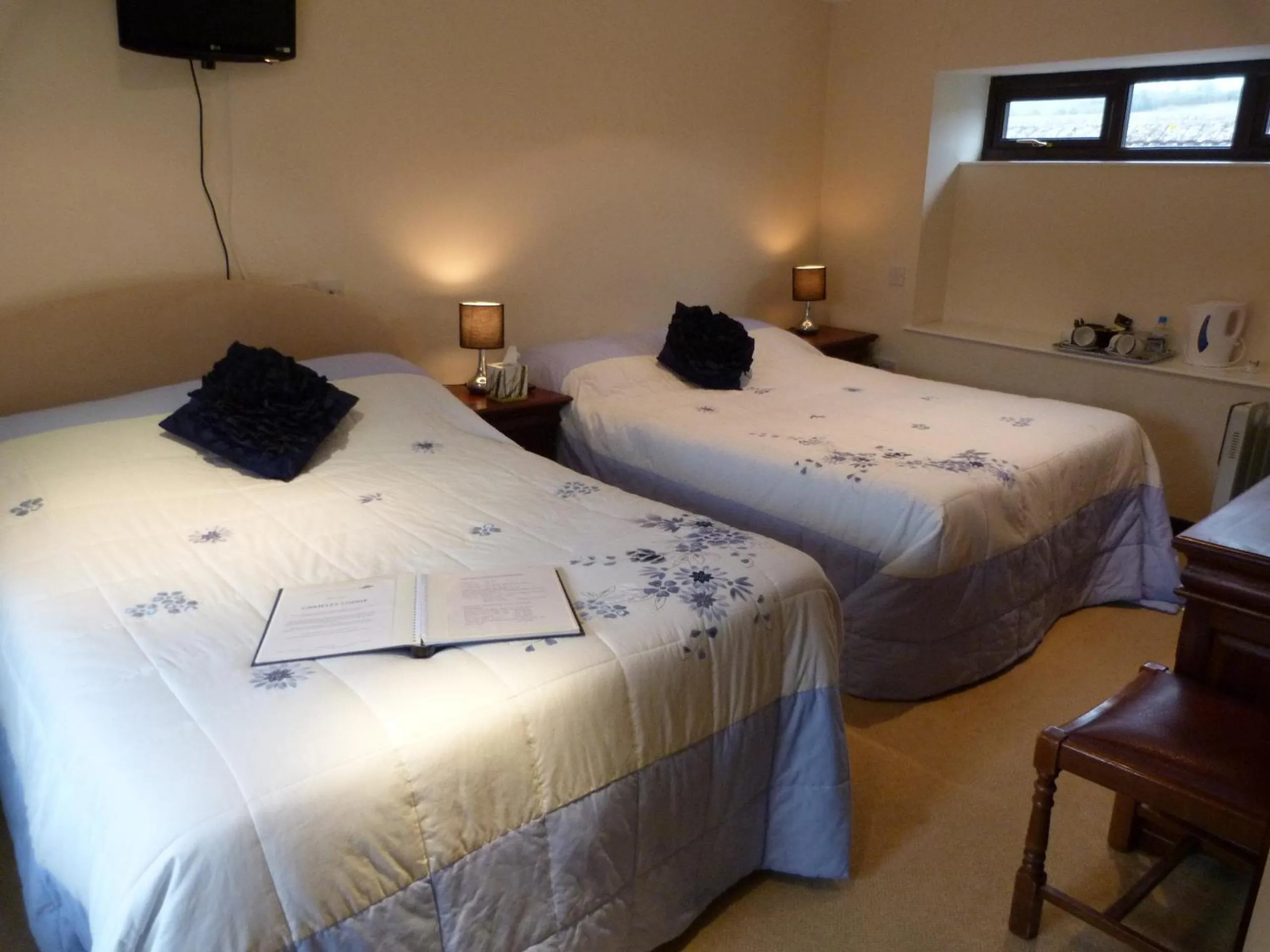 Other, Bed in Cameley Lodge - Self Catering