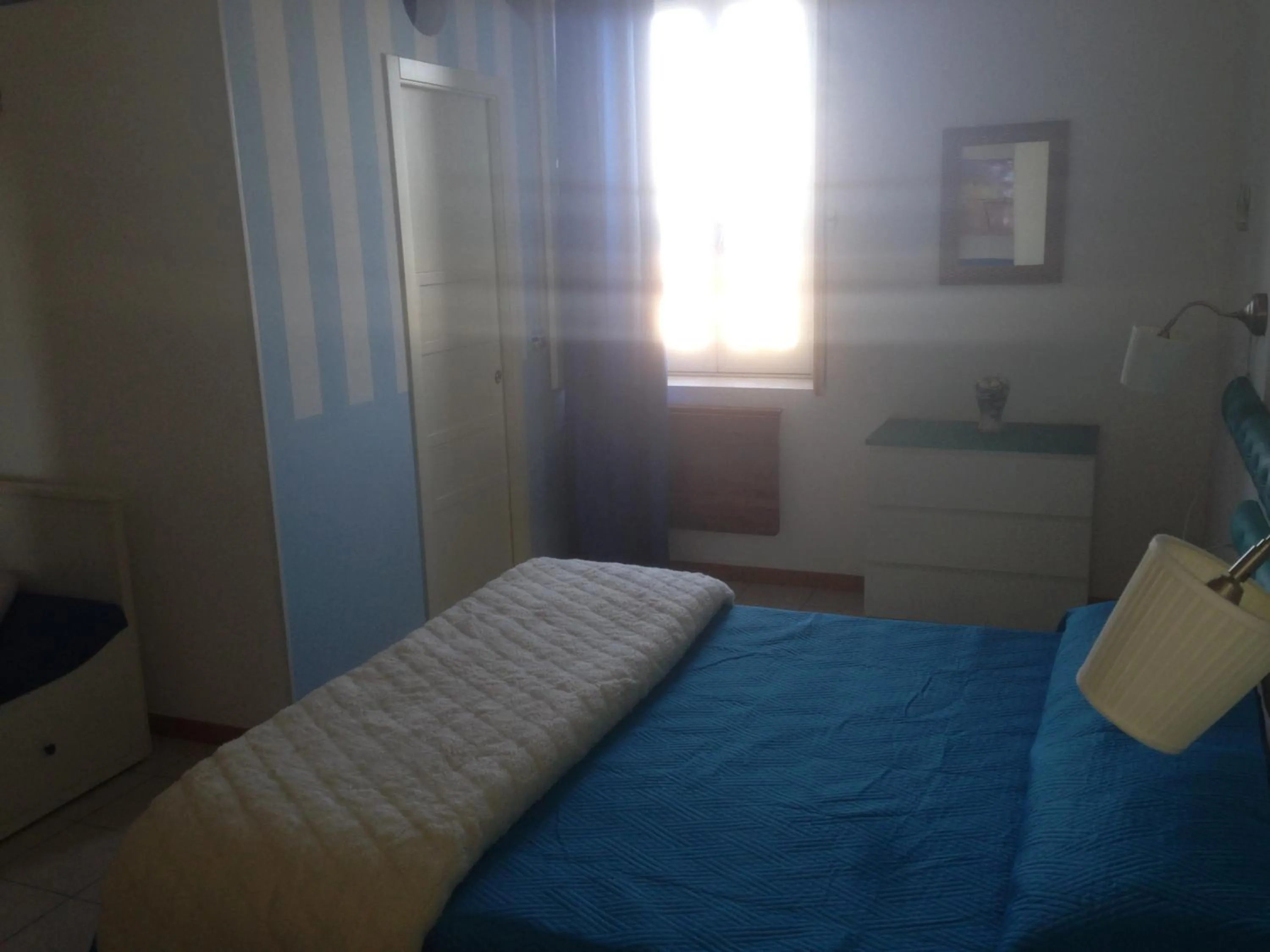 Sea view, Bed in Margheritamare