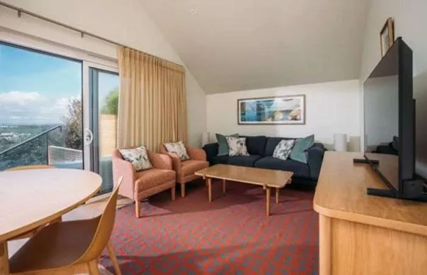 TV and multimedia in Polurrian on the Lizard