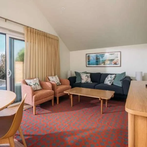 TV and multimedia in Polurrian on the Lizard