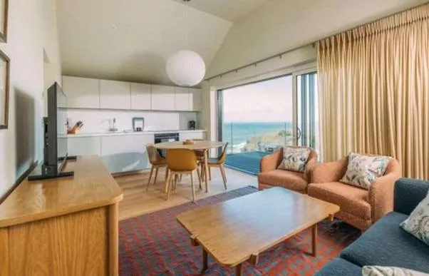 TV and multimedia in Polurrian on the Lizard