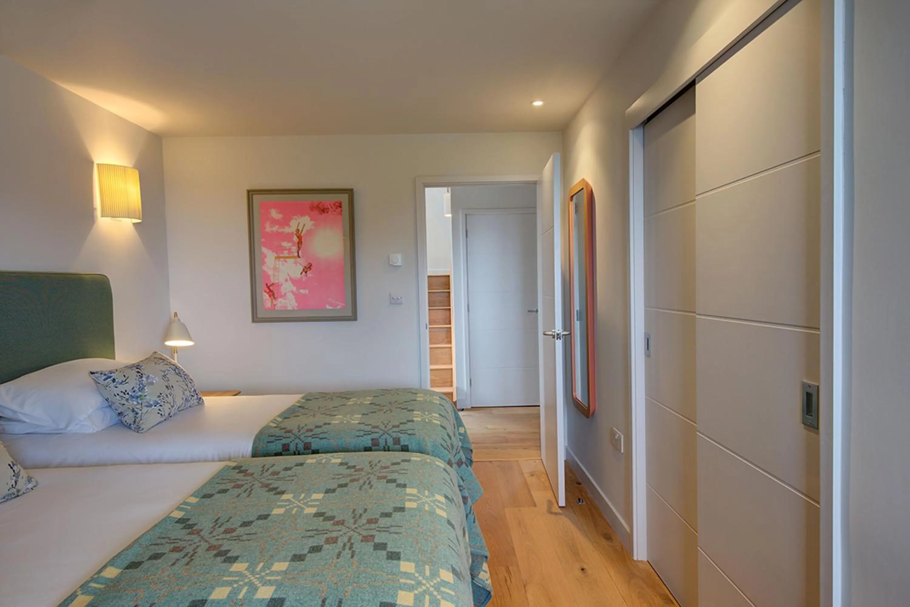 Bedroom, Bed in Polurrian on the Lizard