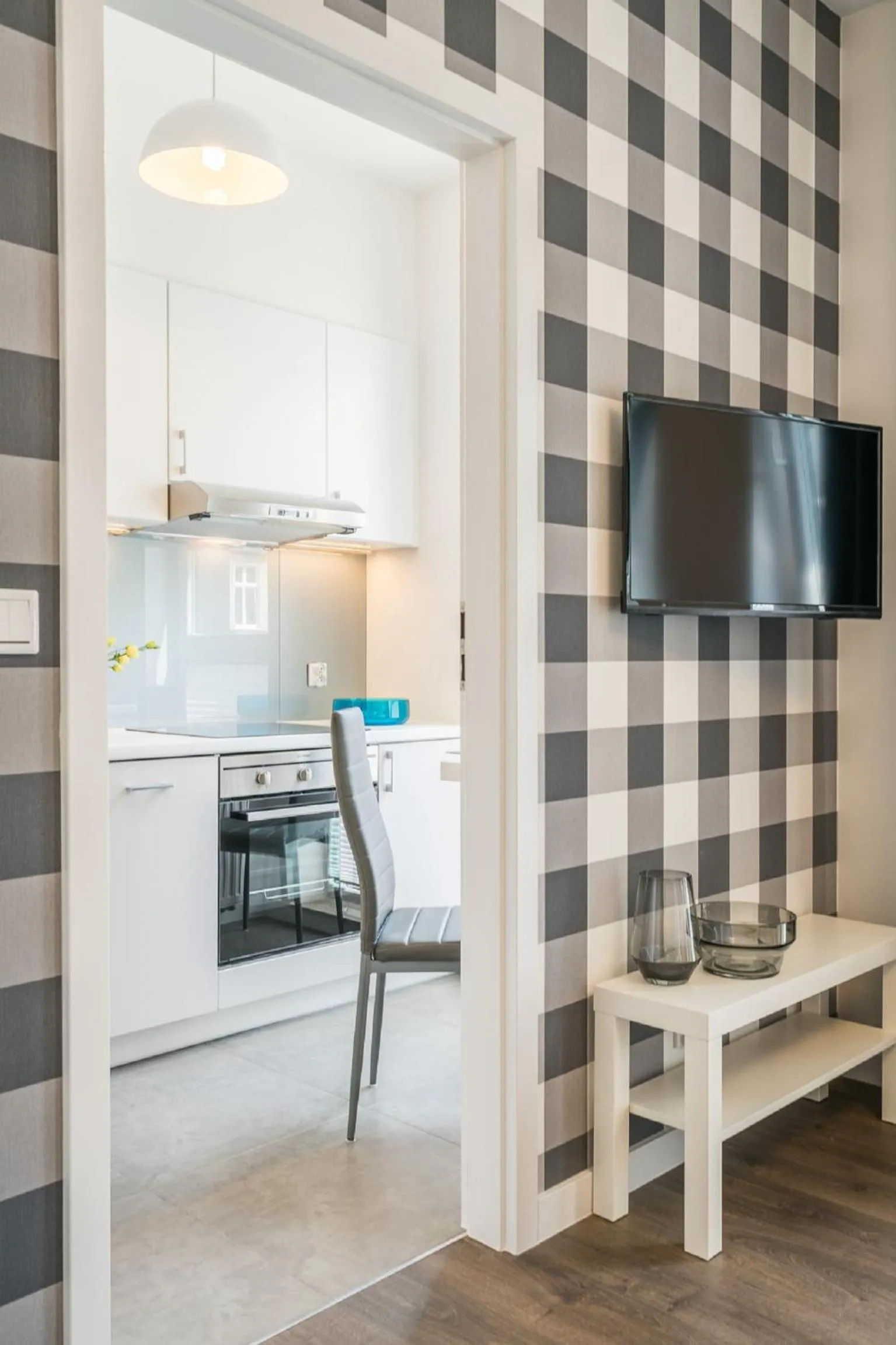 TV and multimedia in Apartment Dąbrowskiego by The Railway Station Wroclaw