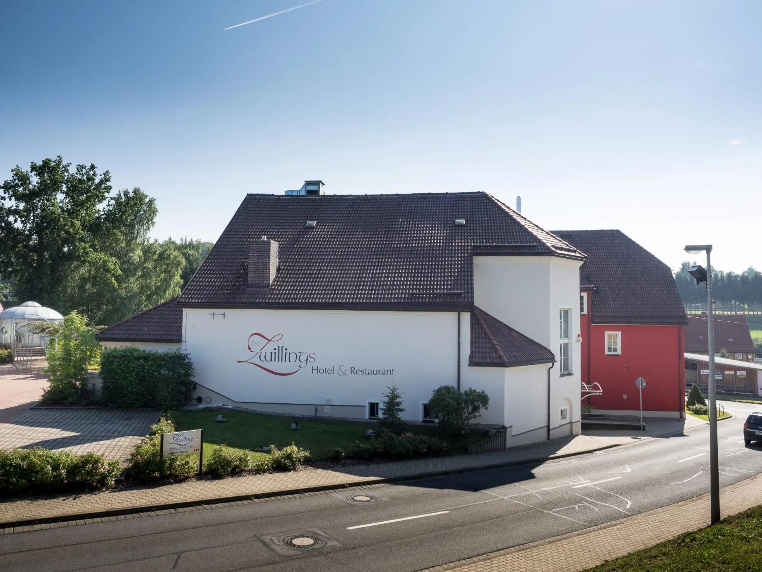 Property building in bei Zwillings Hotel & Restaurant
