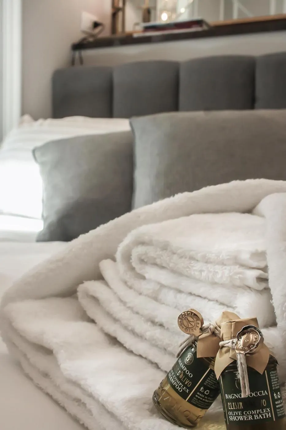 Decorative detail, Bed in Florence Luxury Guest House