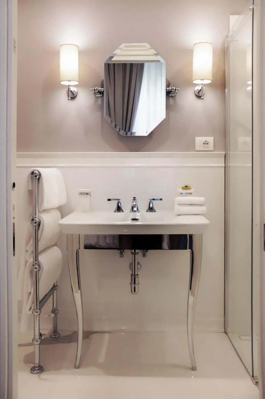 Bathroom in Florence Luxury Guest House