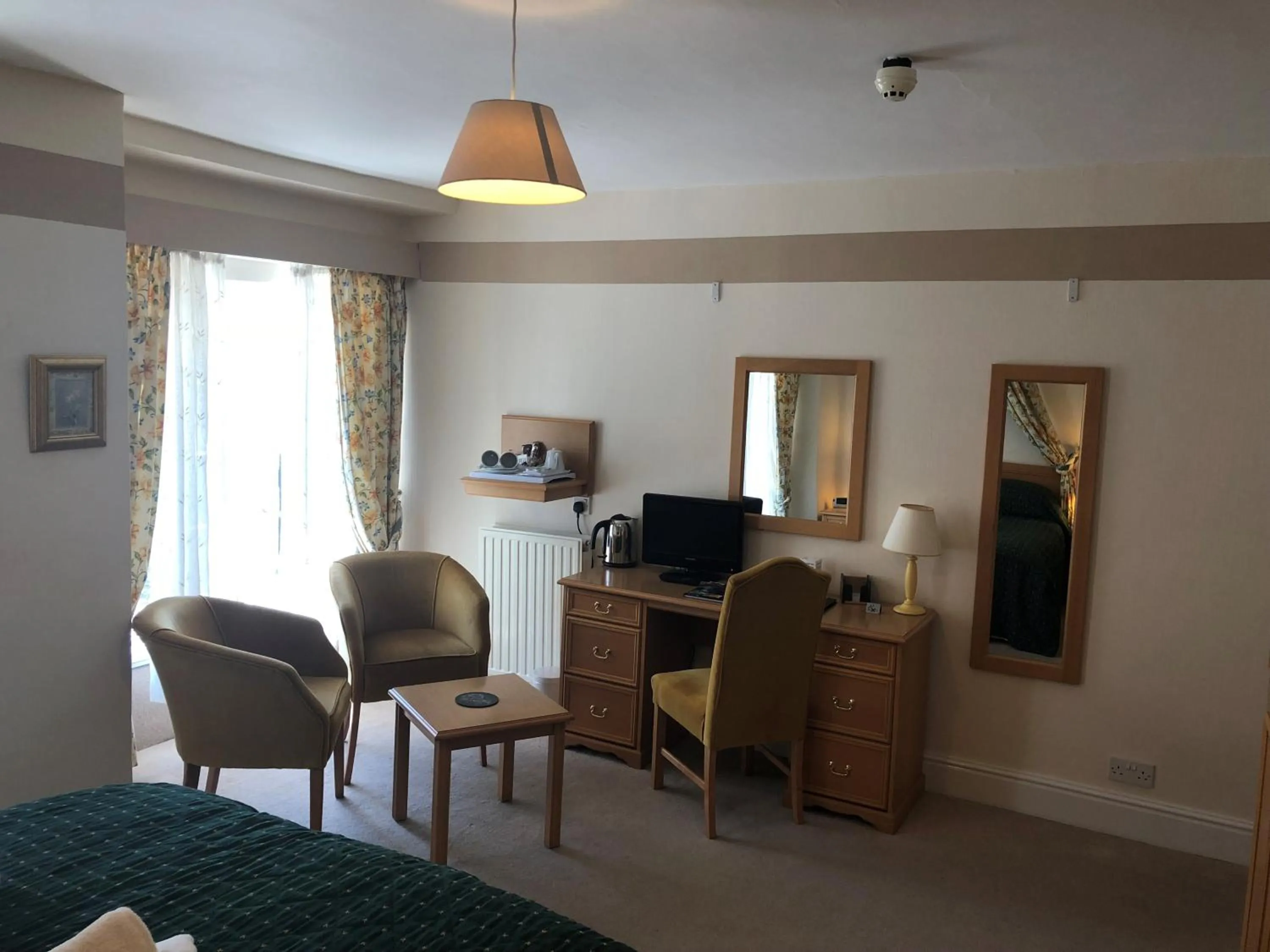 Seating area in Yarn Market Hotel