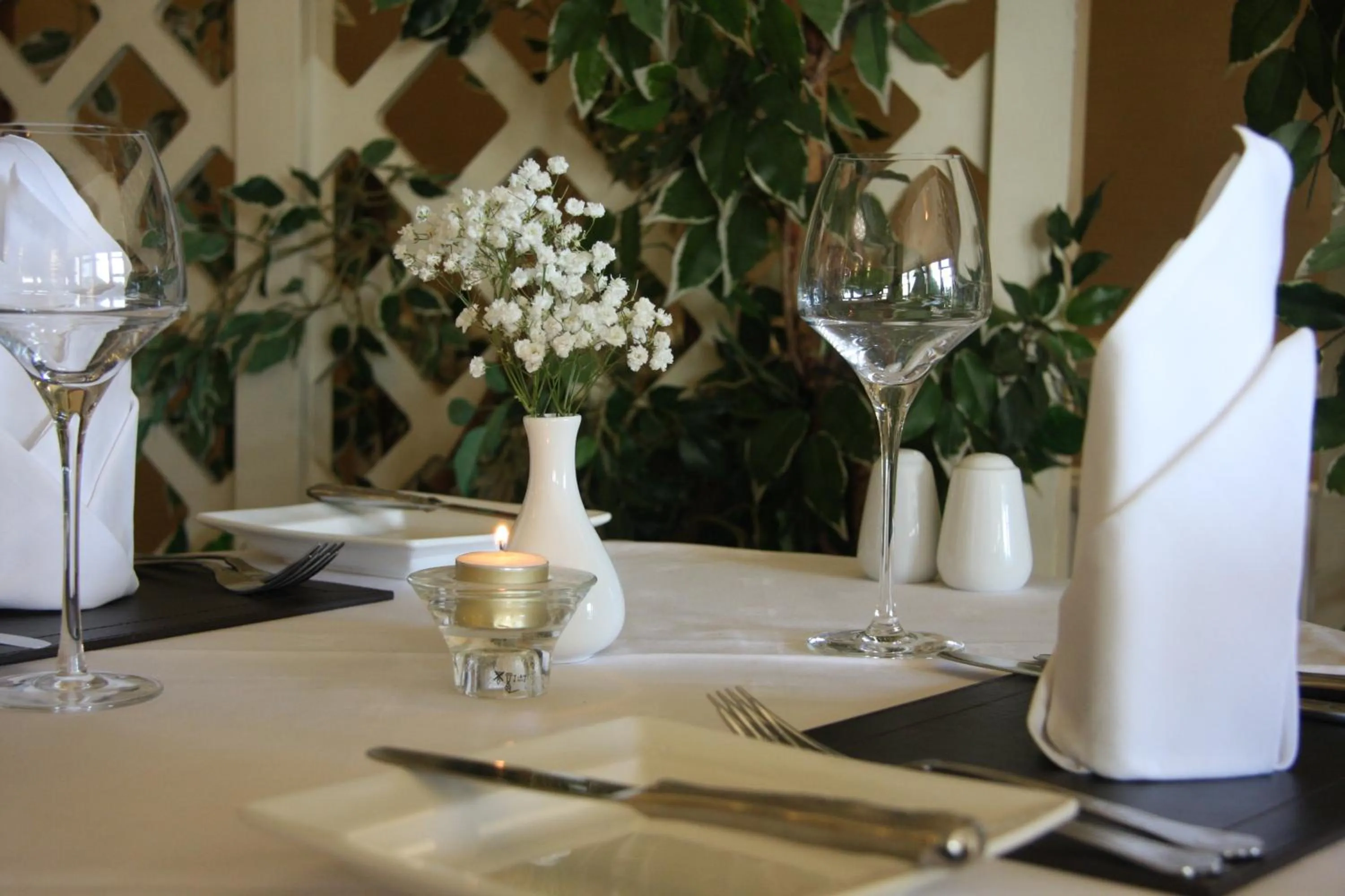 Restaurant/Places to Eat in Gipsy Hill Hotel