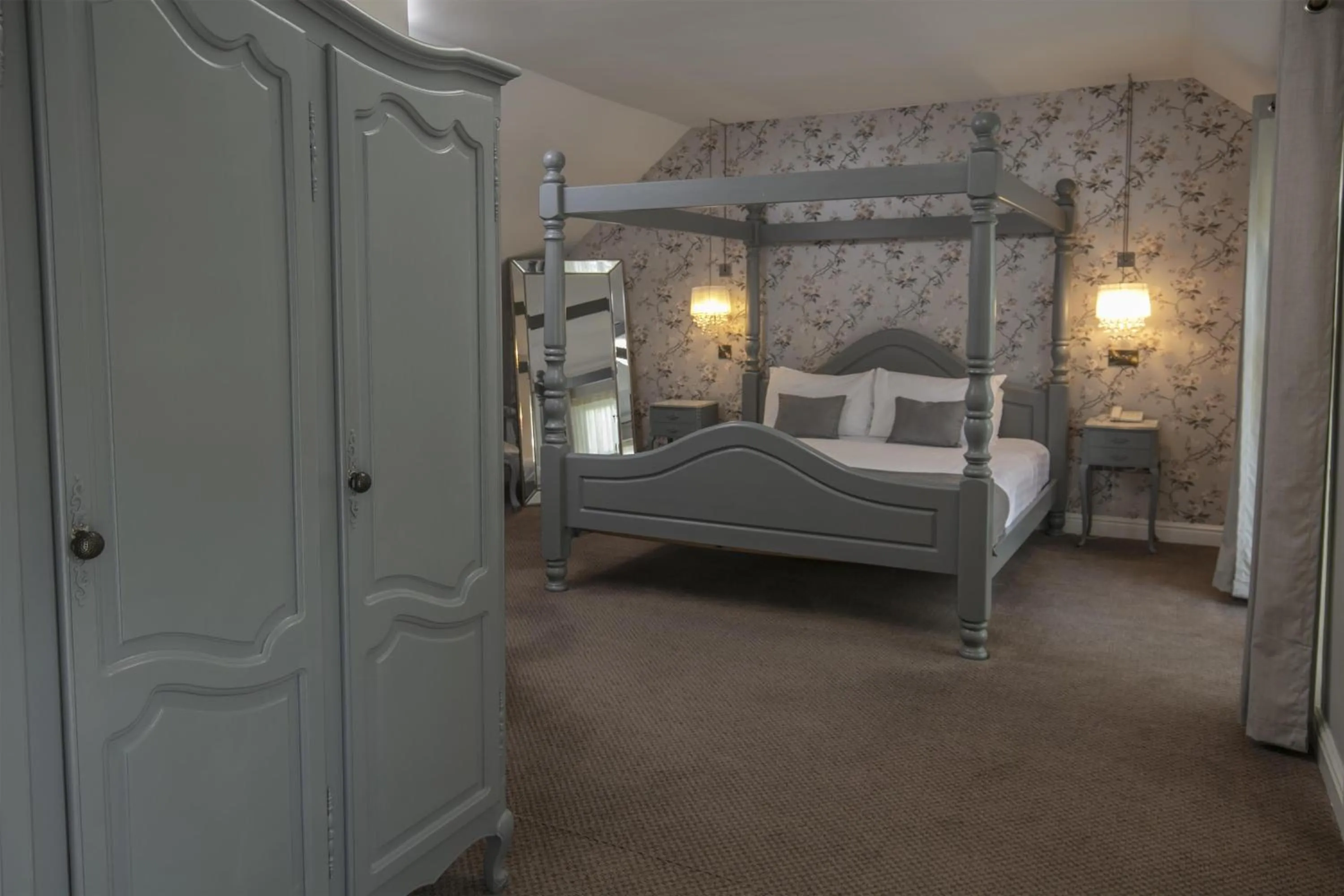 Property building, Bed in Normanton Park Hotel, Sure Hotel Collection by Best Western