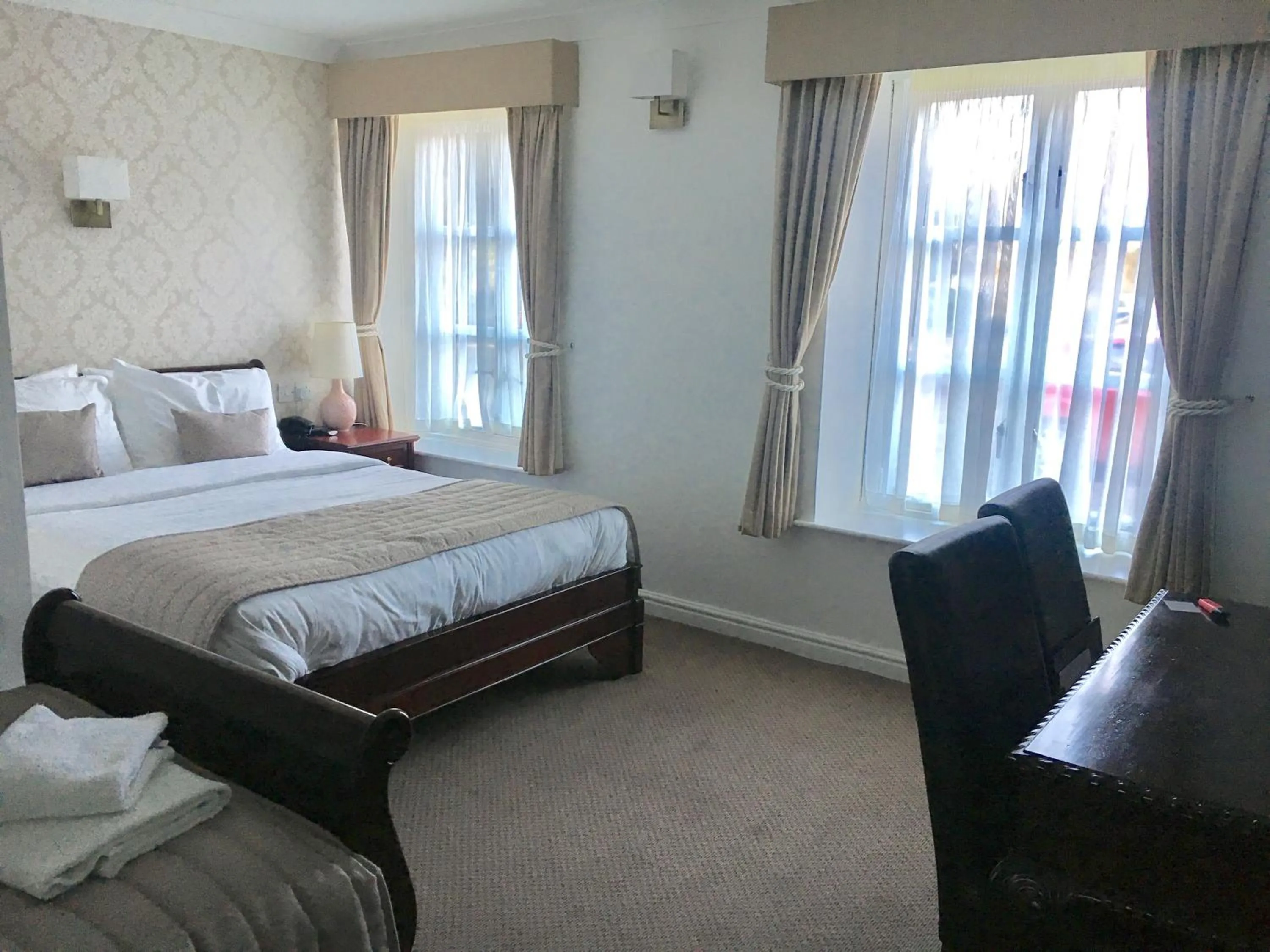 Bed in Normanton Park Hotel, Sure Hotel Collection by Best Western