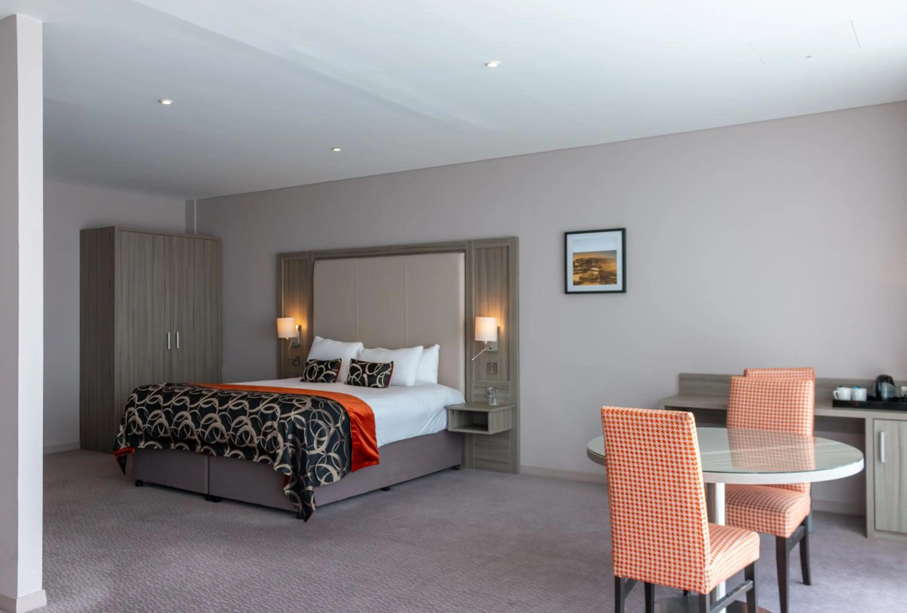 Bedroom, Bed in Whites of Wexford