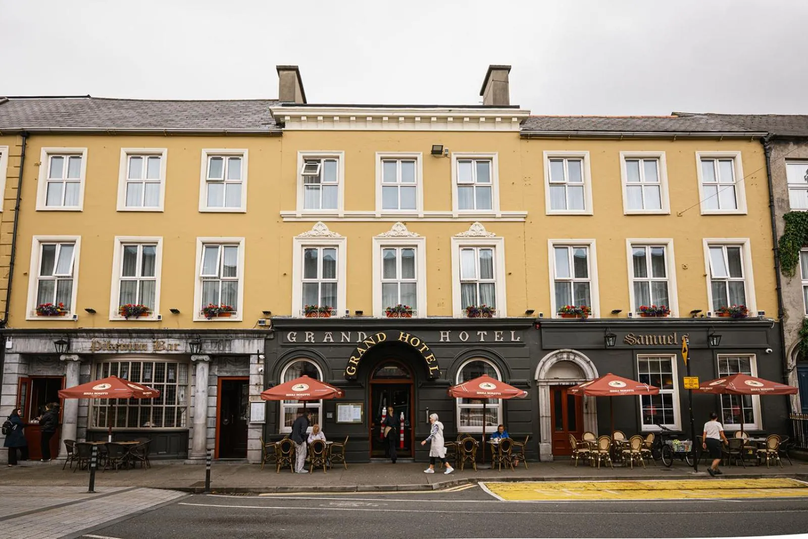 Property building in Grand Hotel Tralee