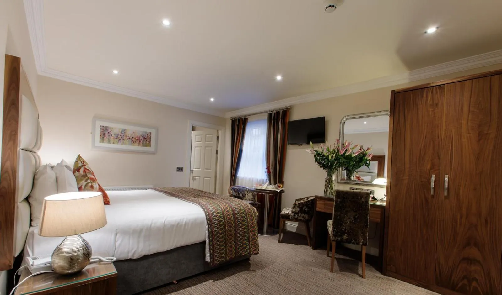 Bed in Grand Hotel Tralee