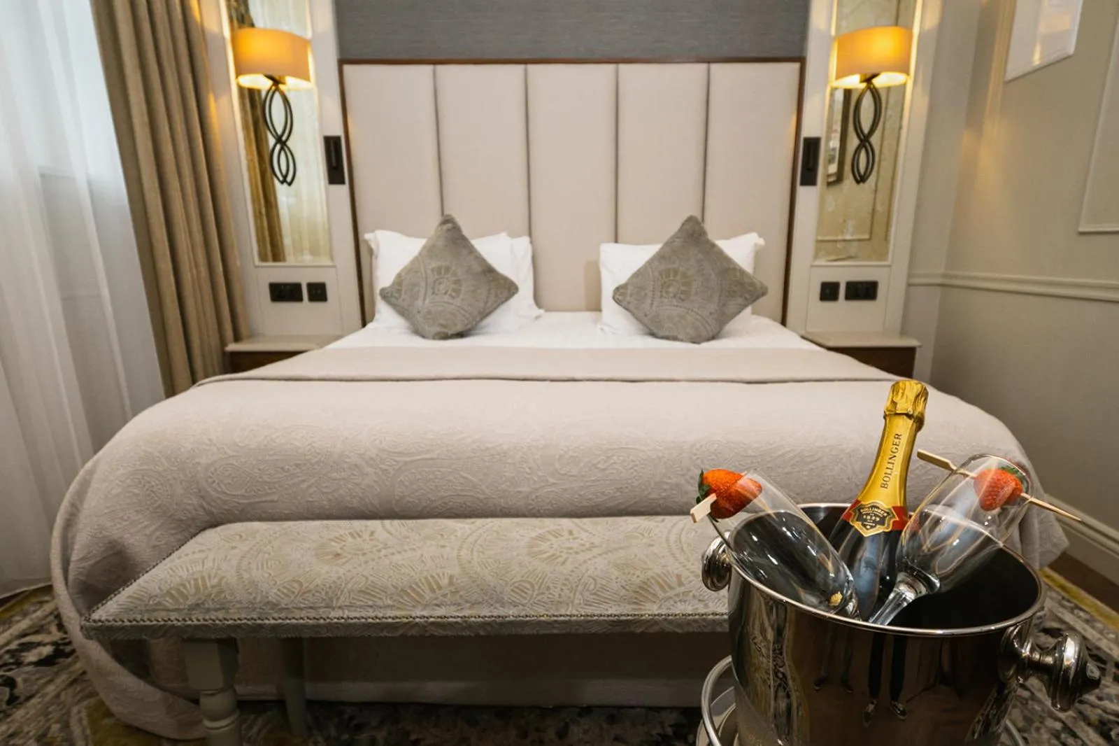 Bed in Grand Hotel Tralee