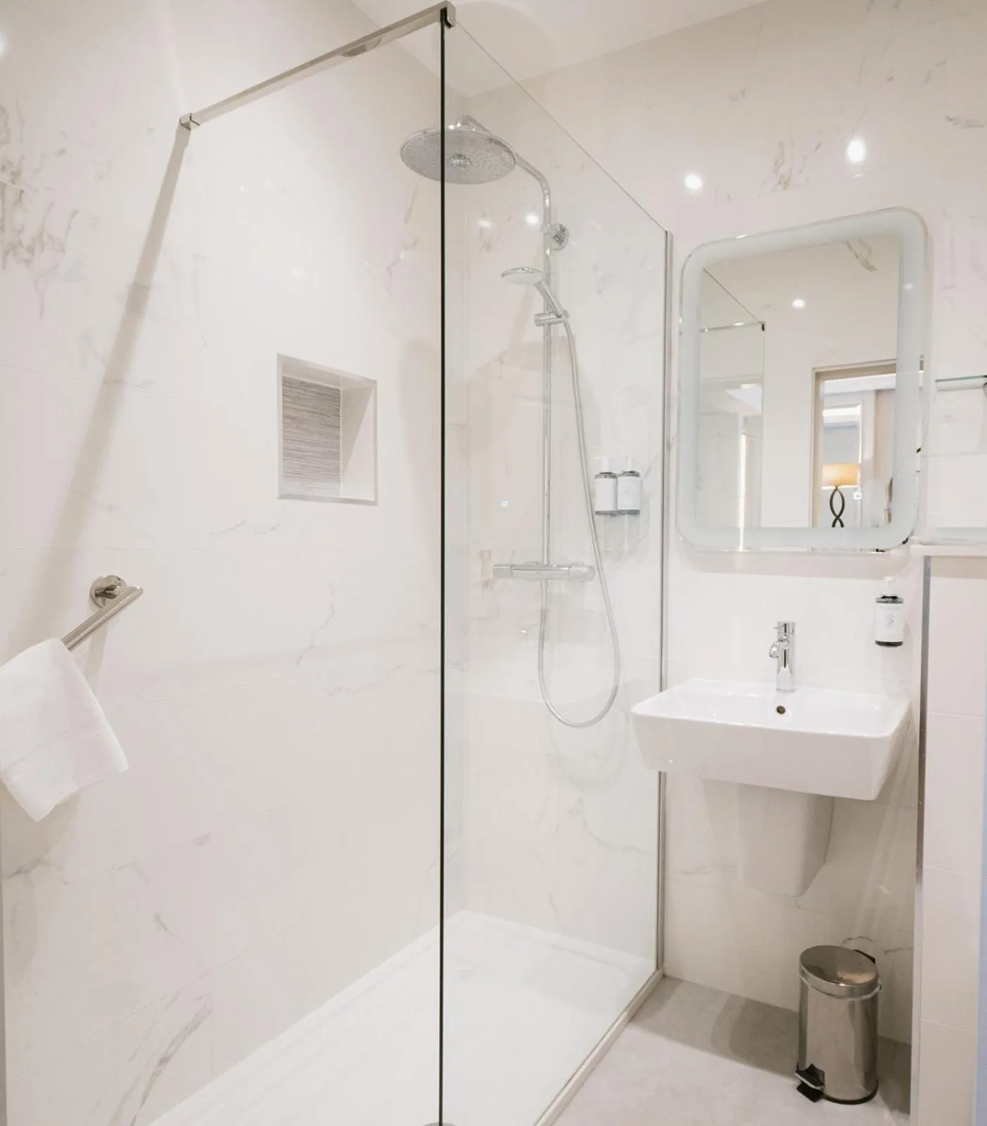 Bathroom in Grand Hotel Tralee