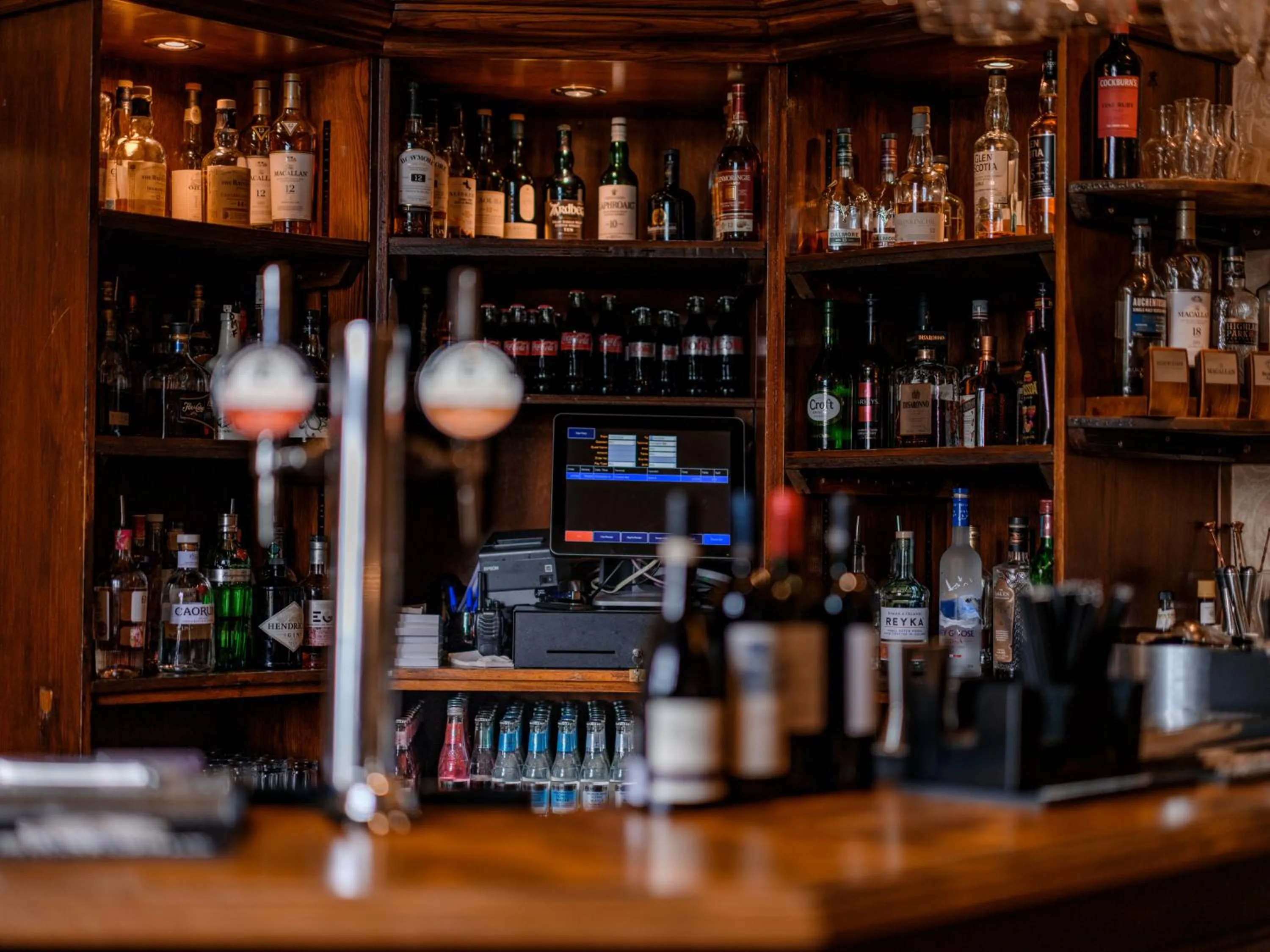 Lounge or bar in Dalhousie Castle