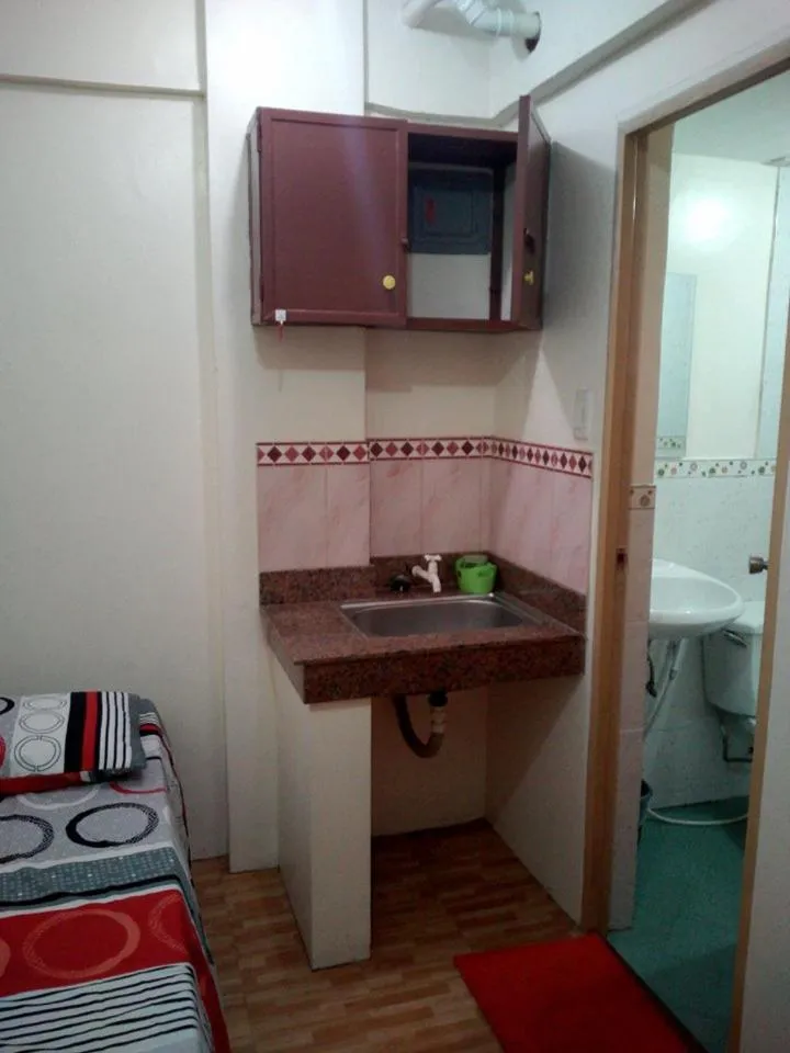 Budget Studio Unit in Makati