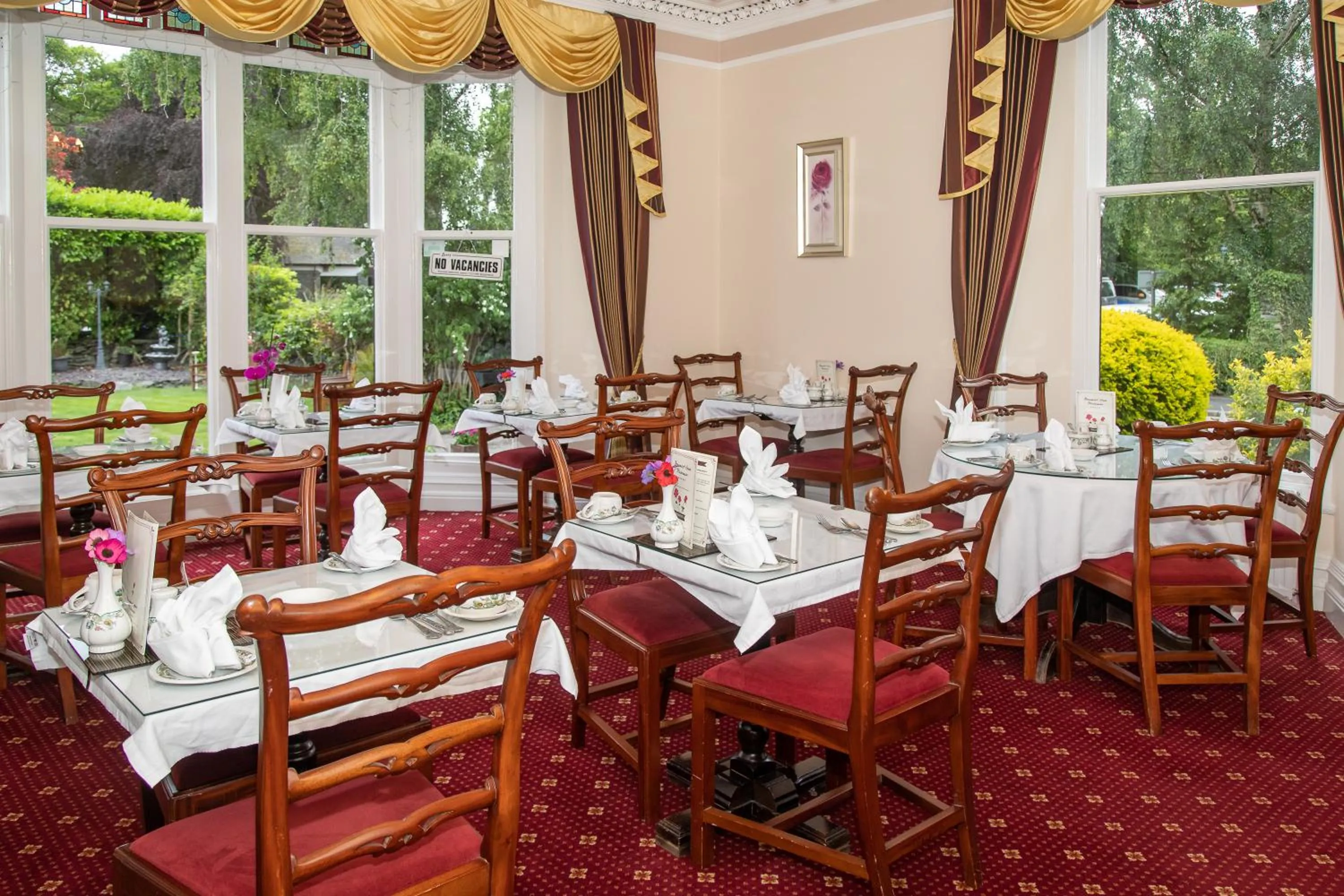 Dining area in Beaumont Guest House Windermere - Adult Only - Free Car Park & Off Site access to the local Health Centre