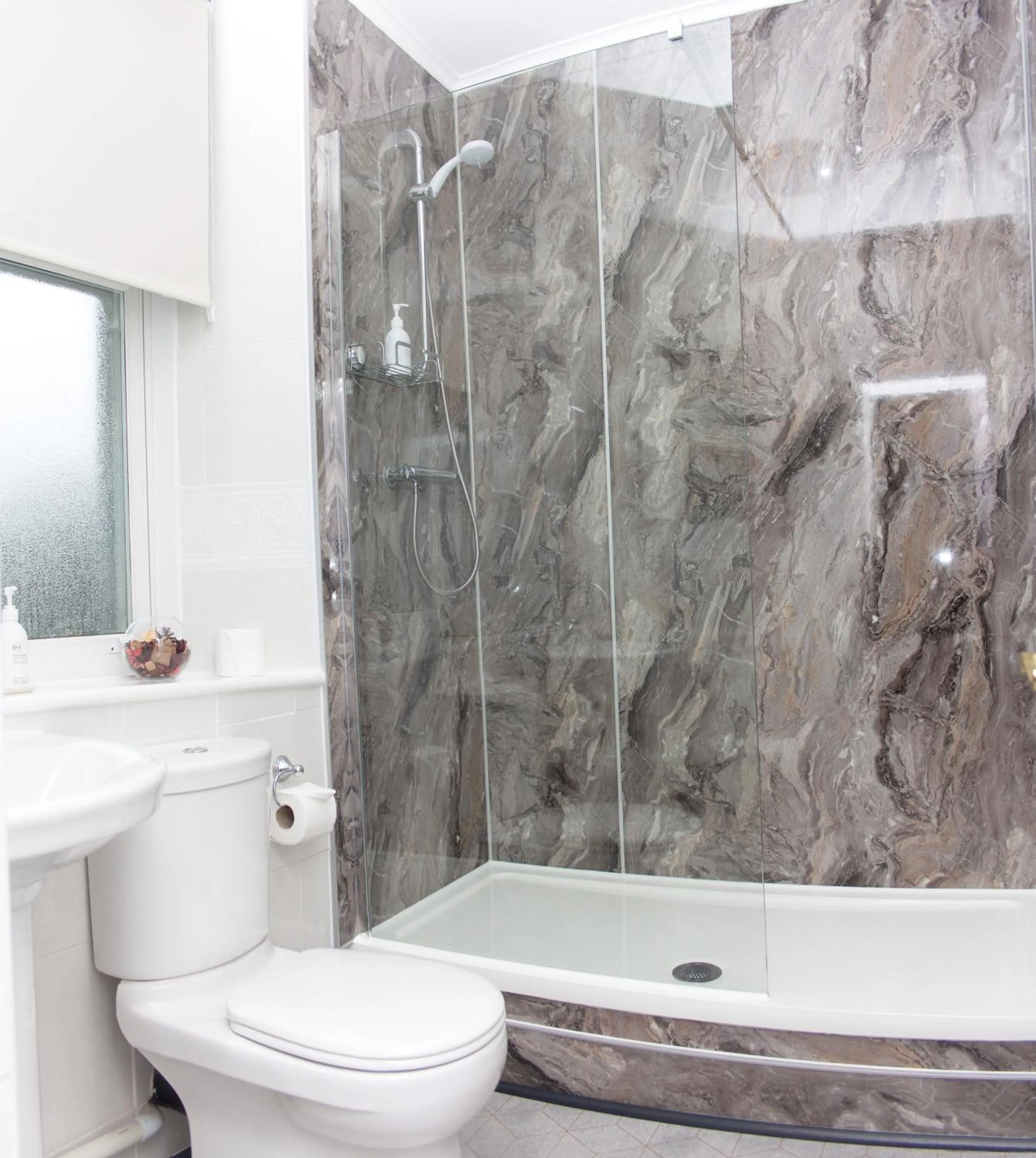 Shower in Beaumont Guest House Windermere - Adult Only - Free Car Park & Off Site access to the local Health Centre