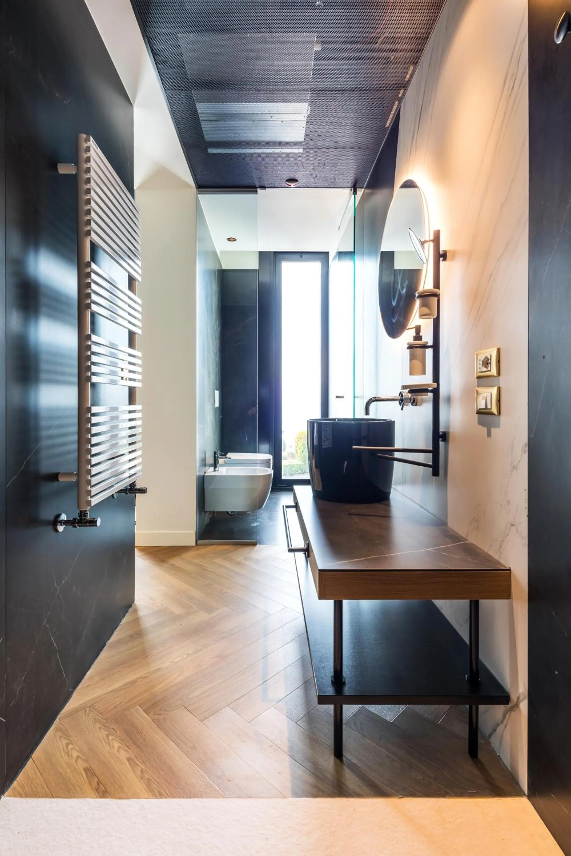 Toilet in MaisonMe Boutique Hotel